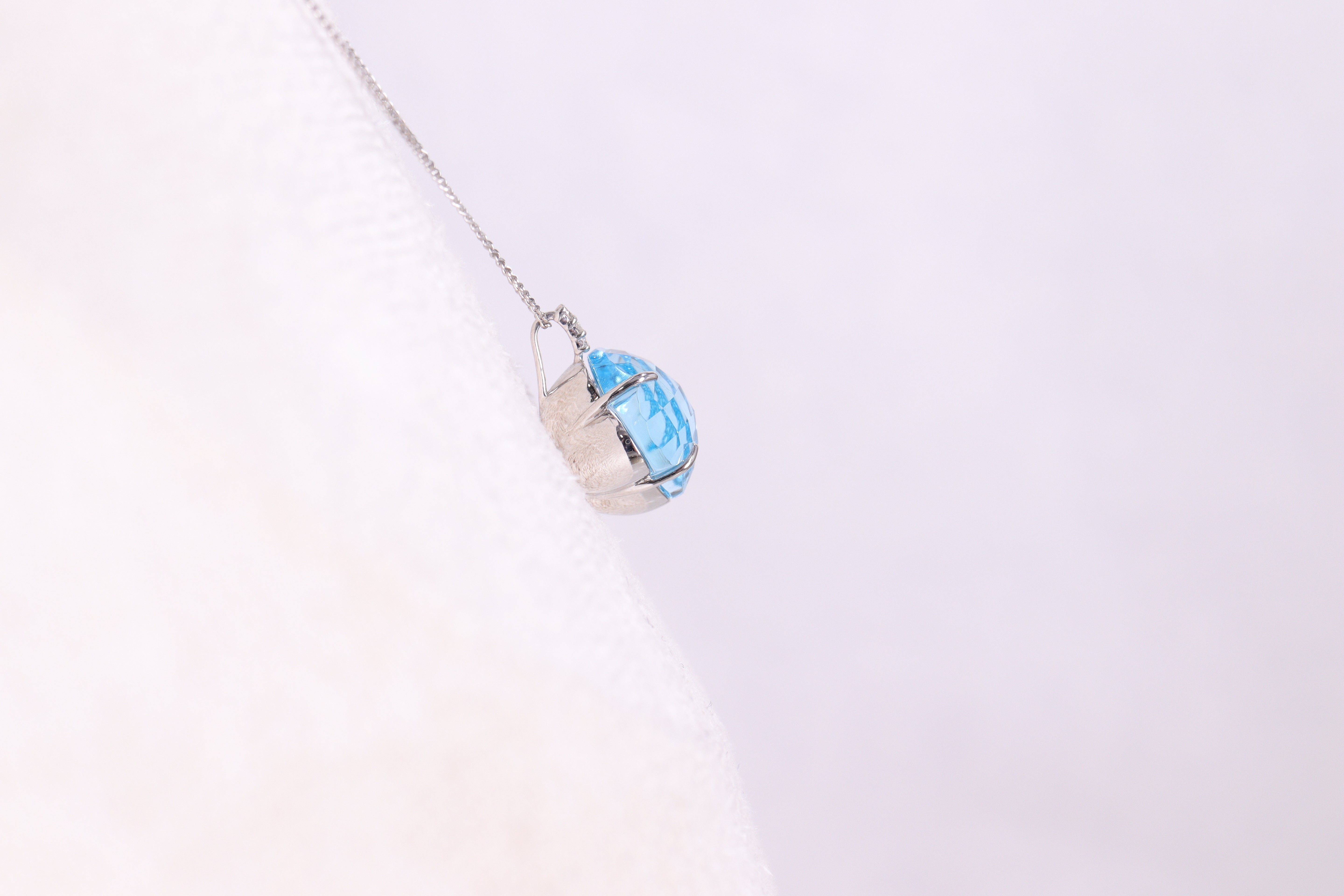50%OFF ブルートパーズ Pt900 ペンダント