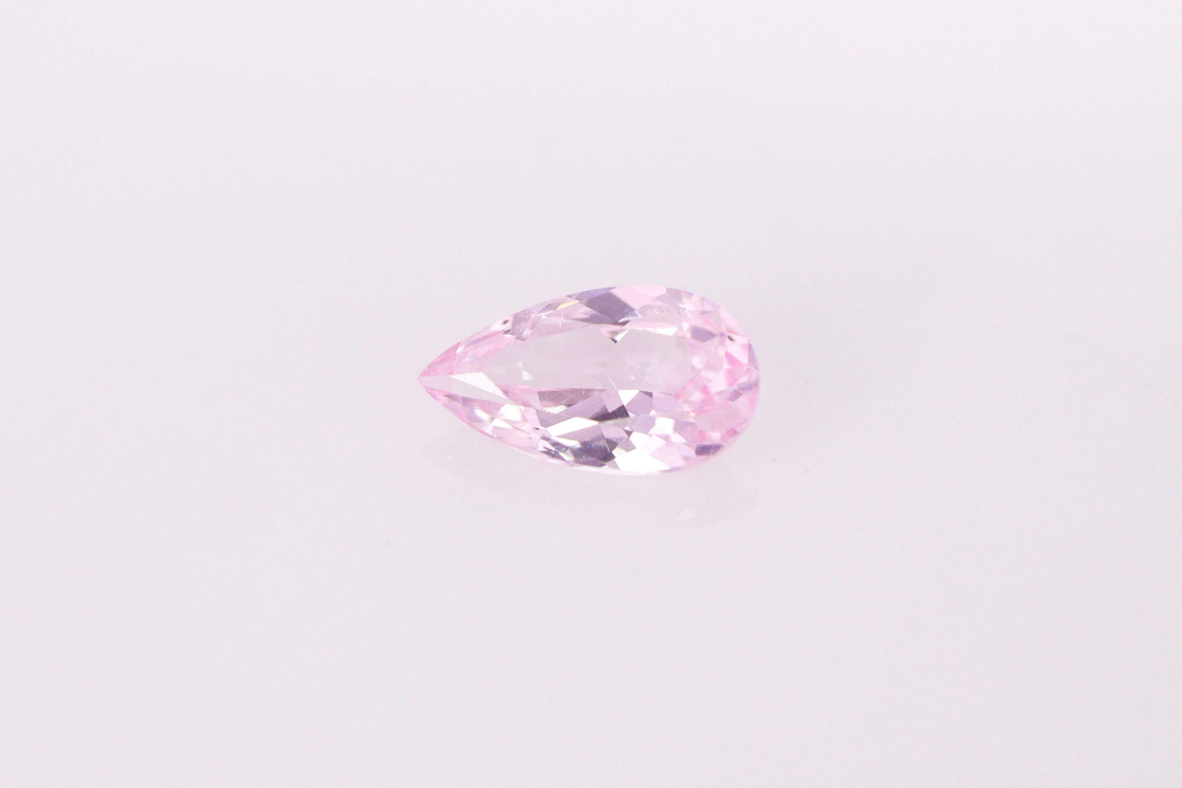 ピンクゾイサイト 0.18ct