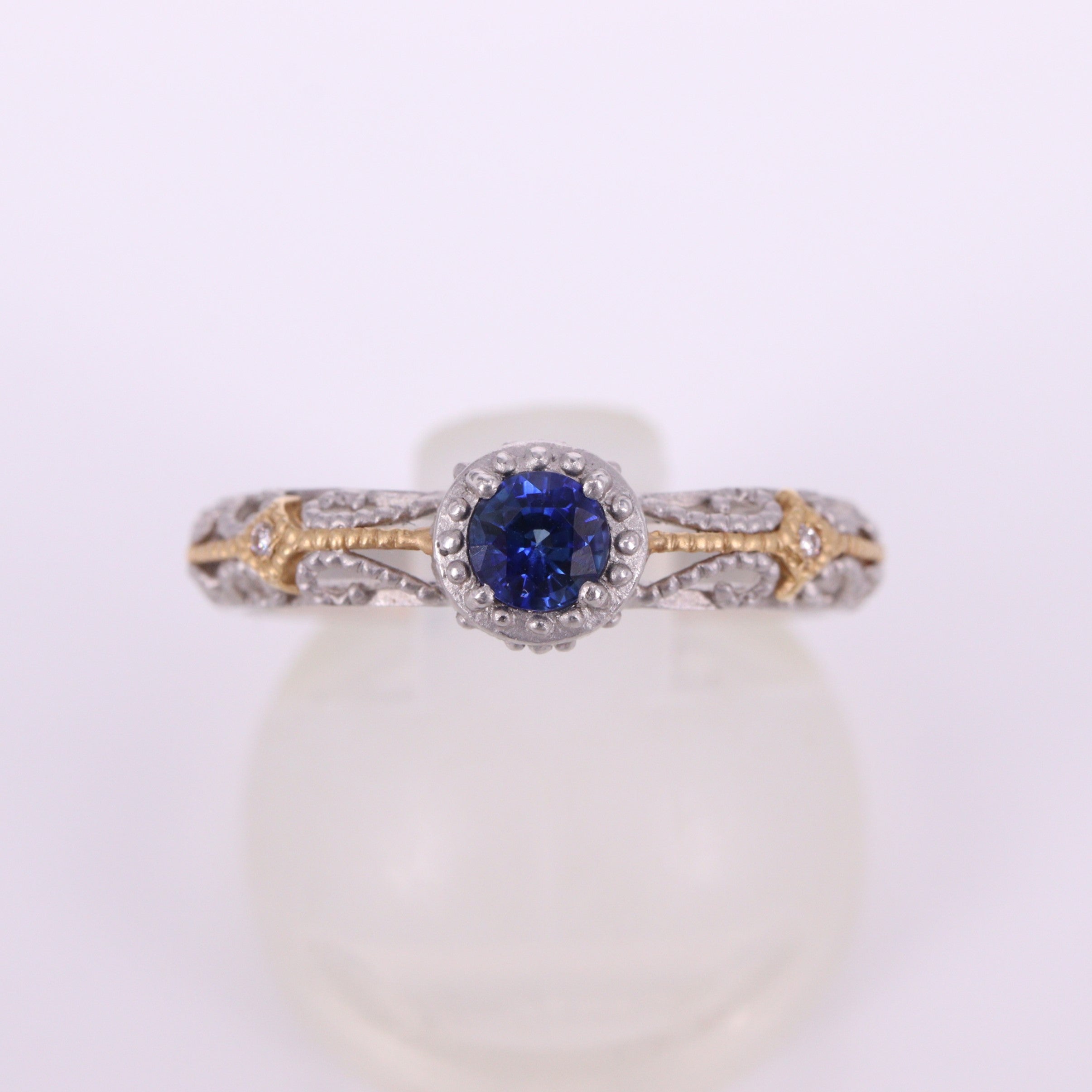 サファイア<BR>Pt/K18YGリング