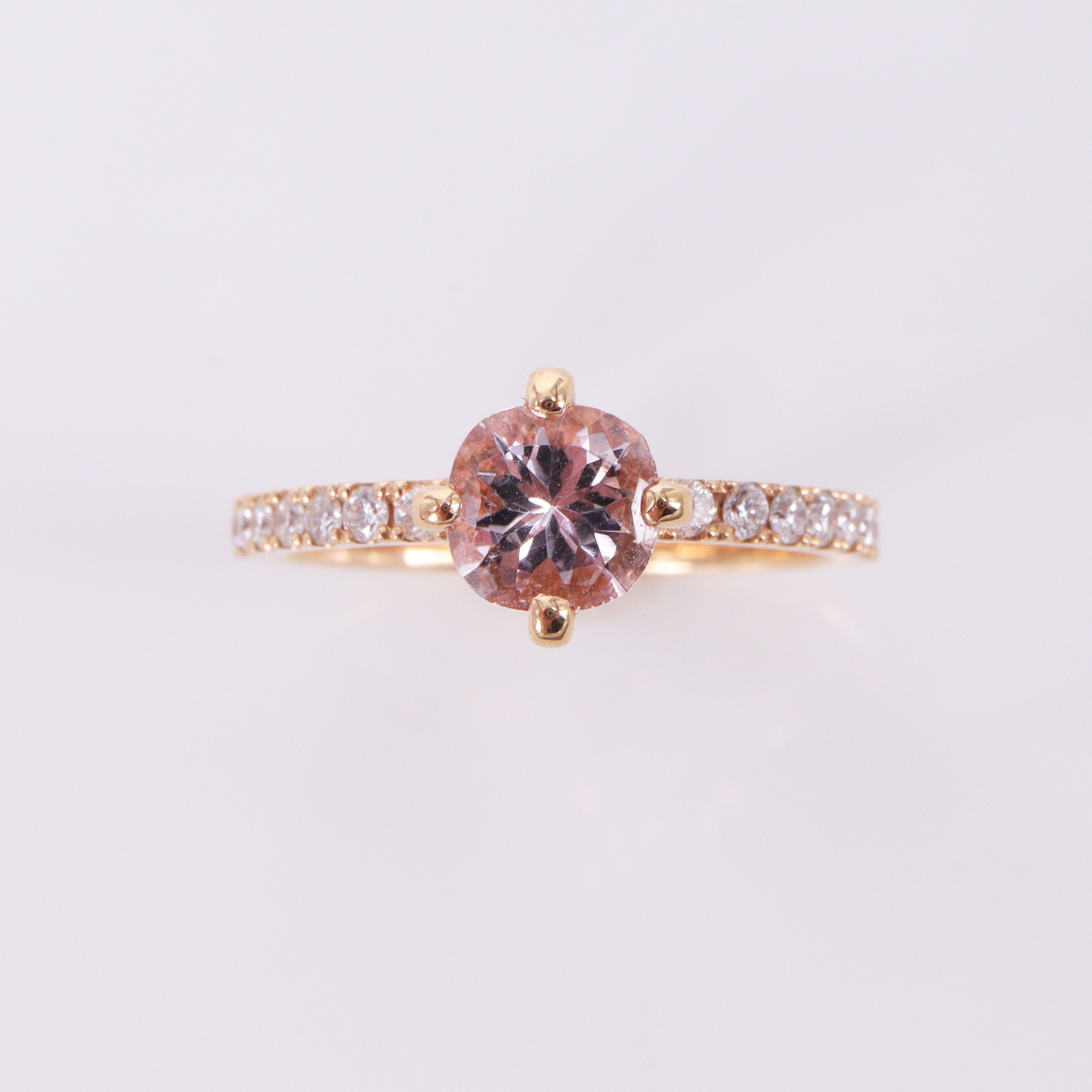 モルガナイト<BR>K18PG