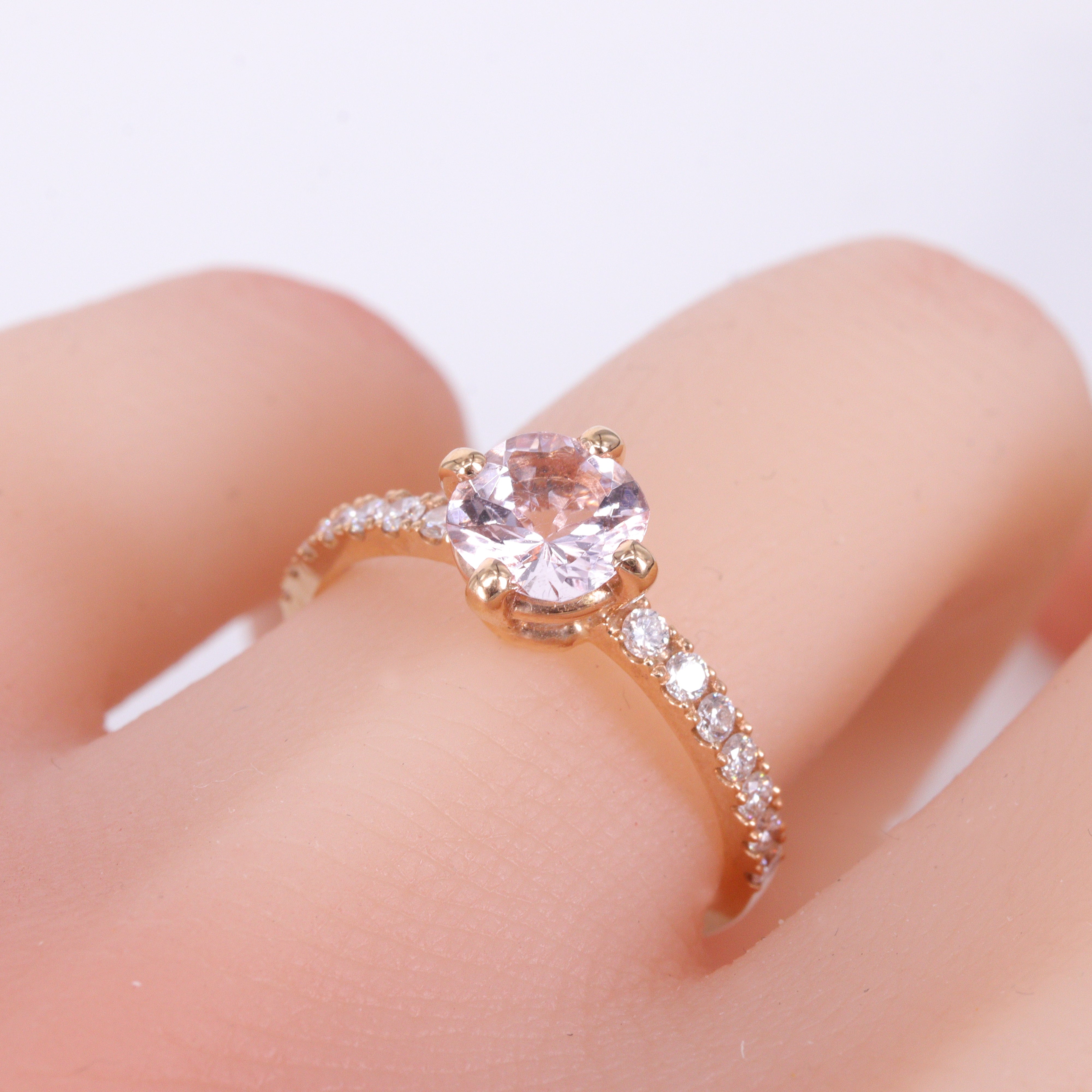 モルガナイト<BR>K18PG