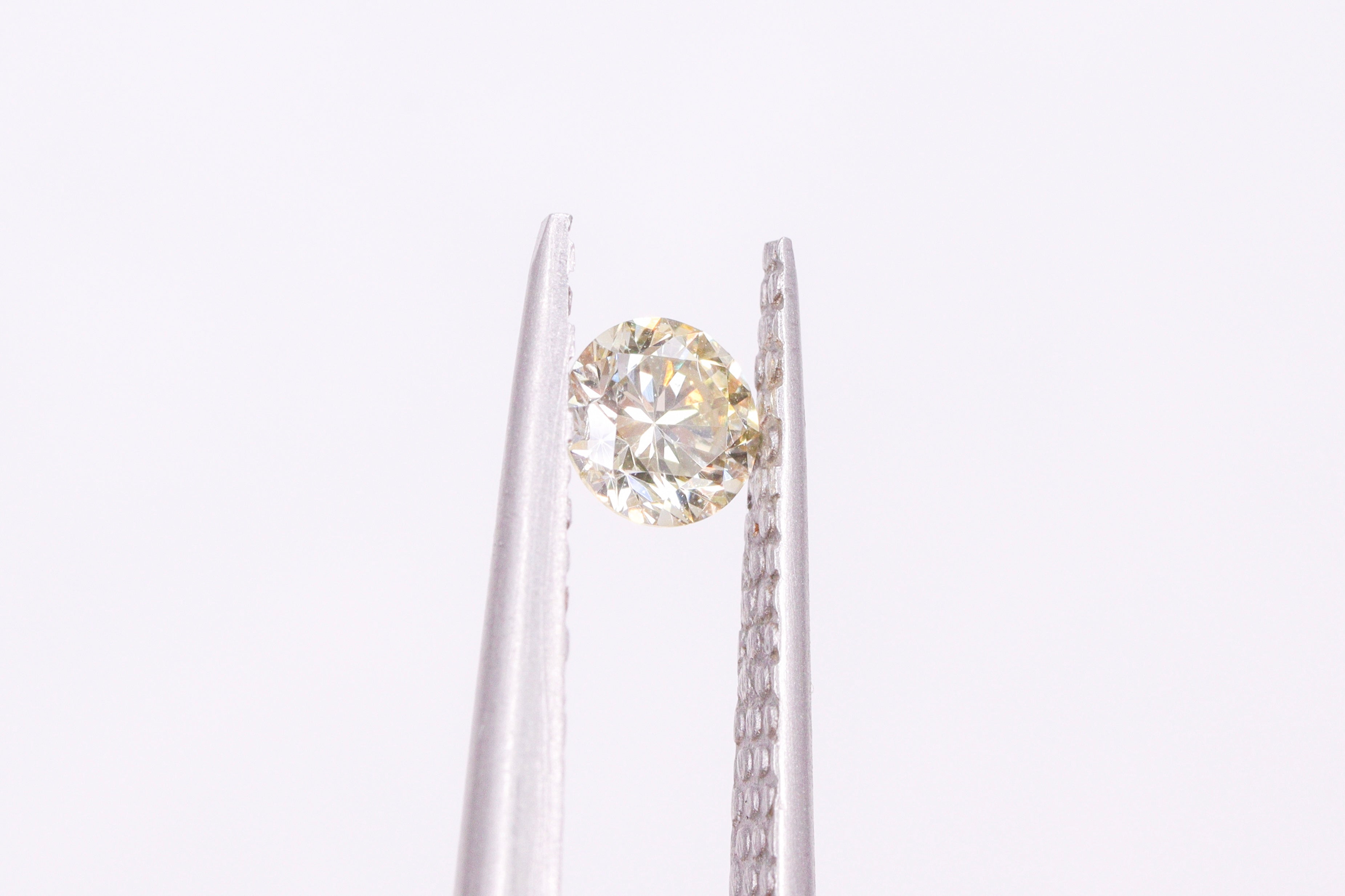 カメレオンダイヤ0.190ct 【AR754】