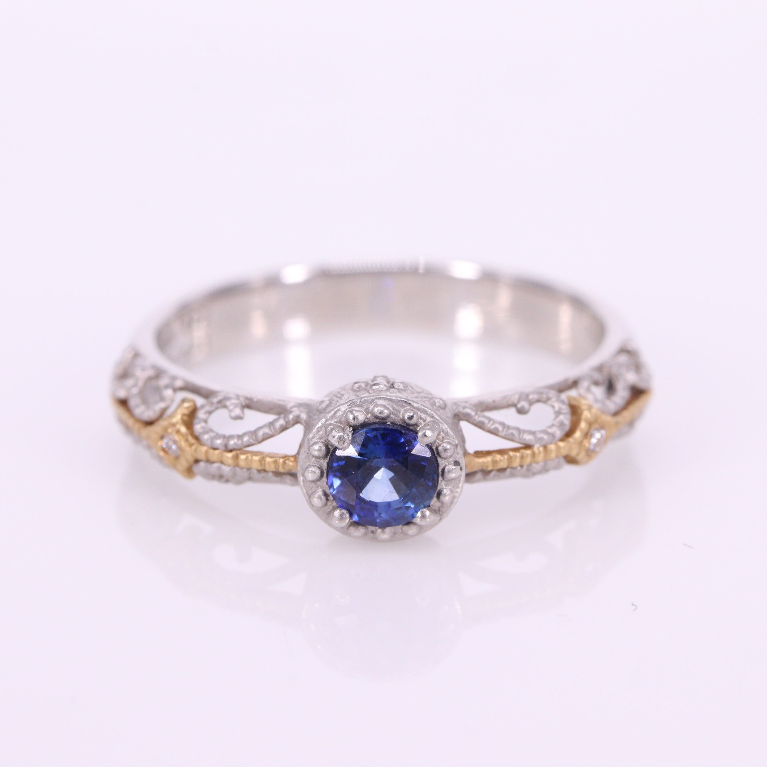 サファイア<BR>Pt/K18YGリング