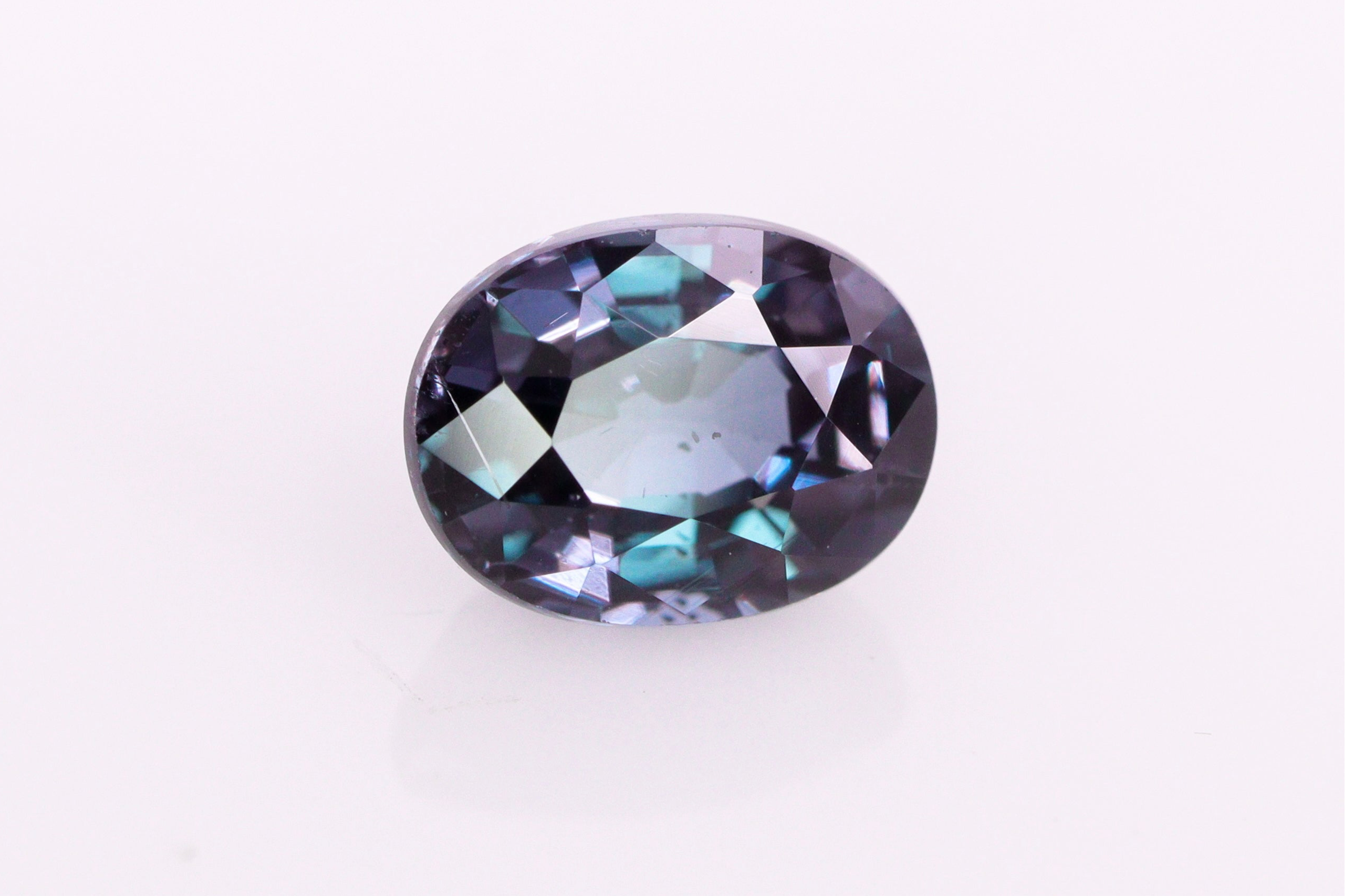 ☆ベキリーブルー☆カラーチェンジガーネット 0.63ct