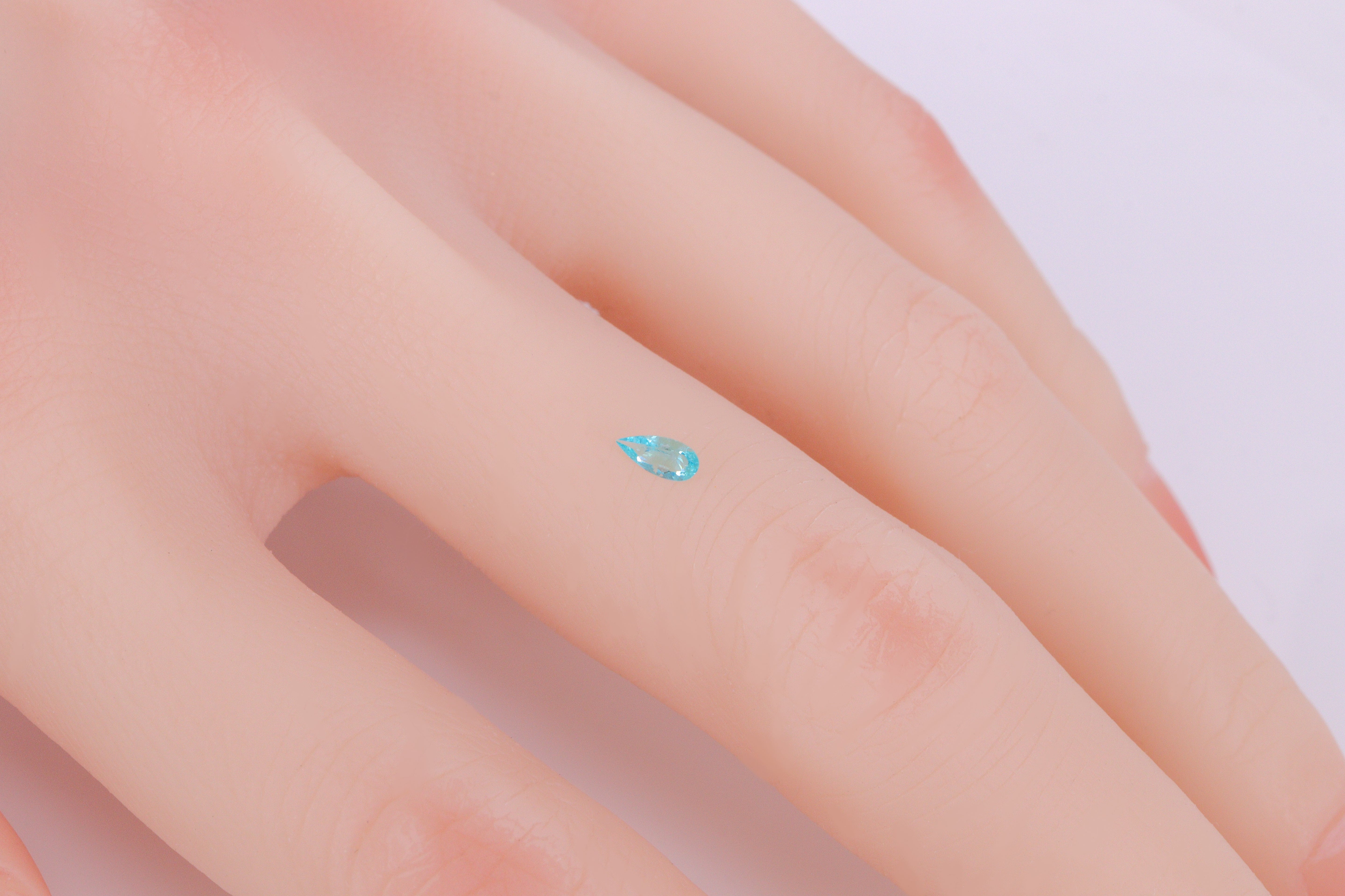 パライバトルマリン0.118ct 【AR1013】