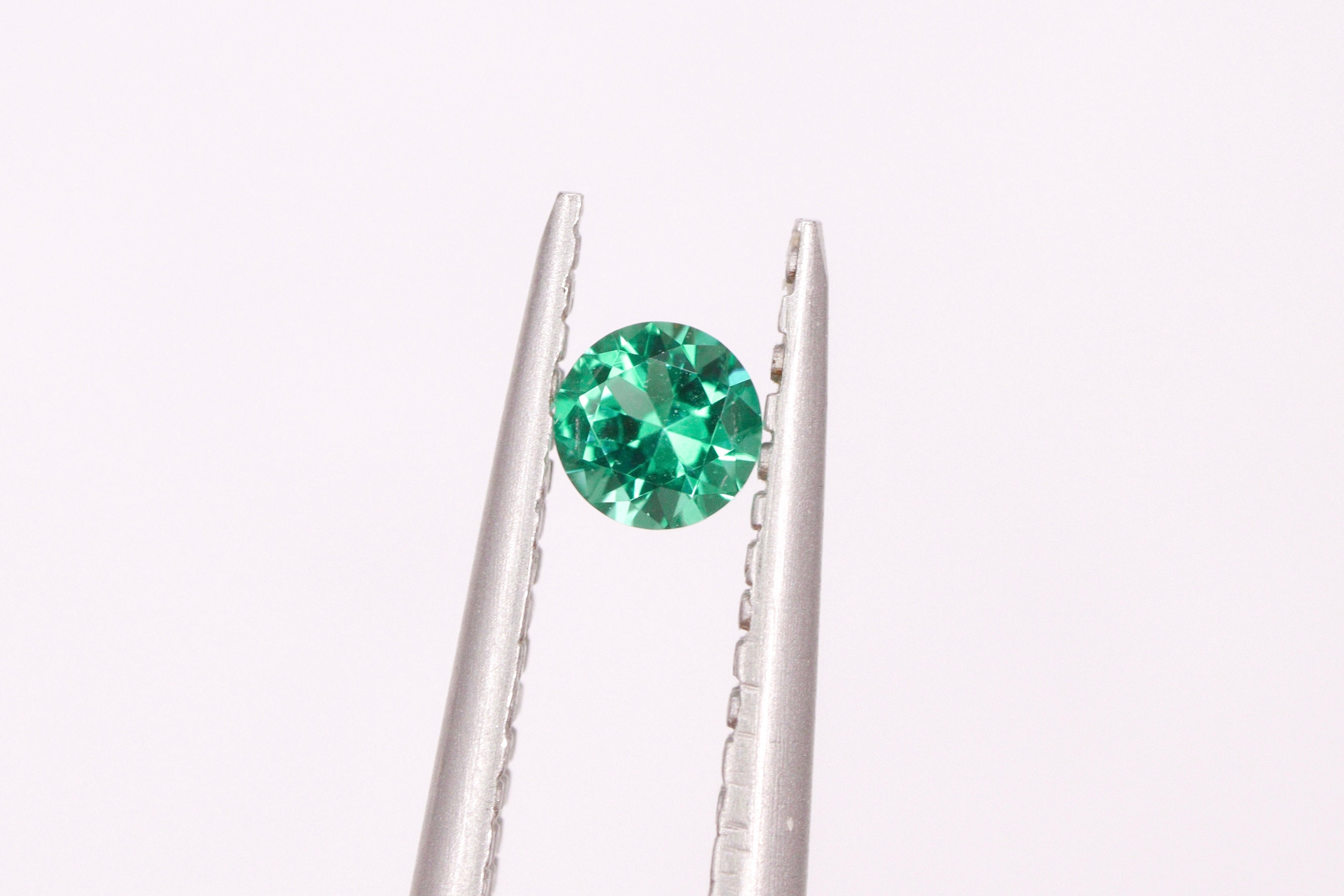 ロシア産 無処理エメラルド 0.10ct