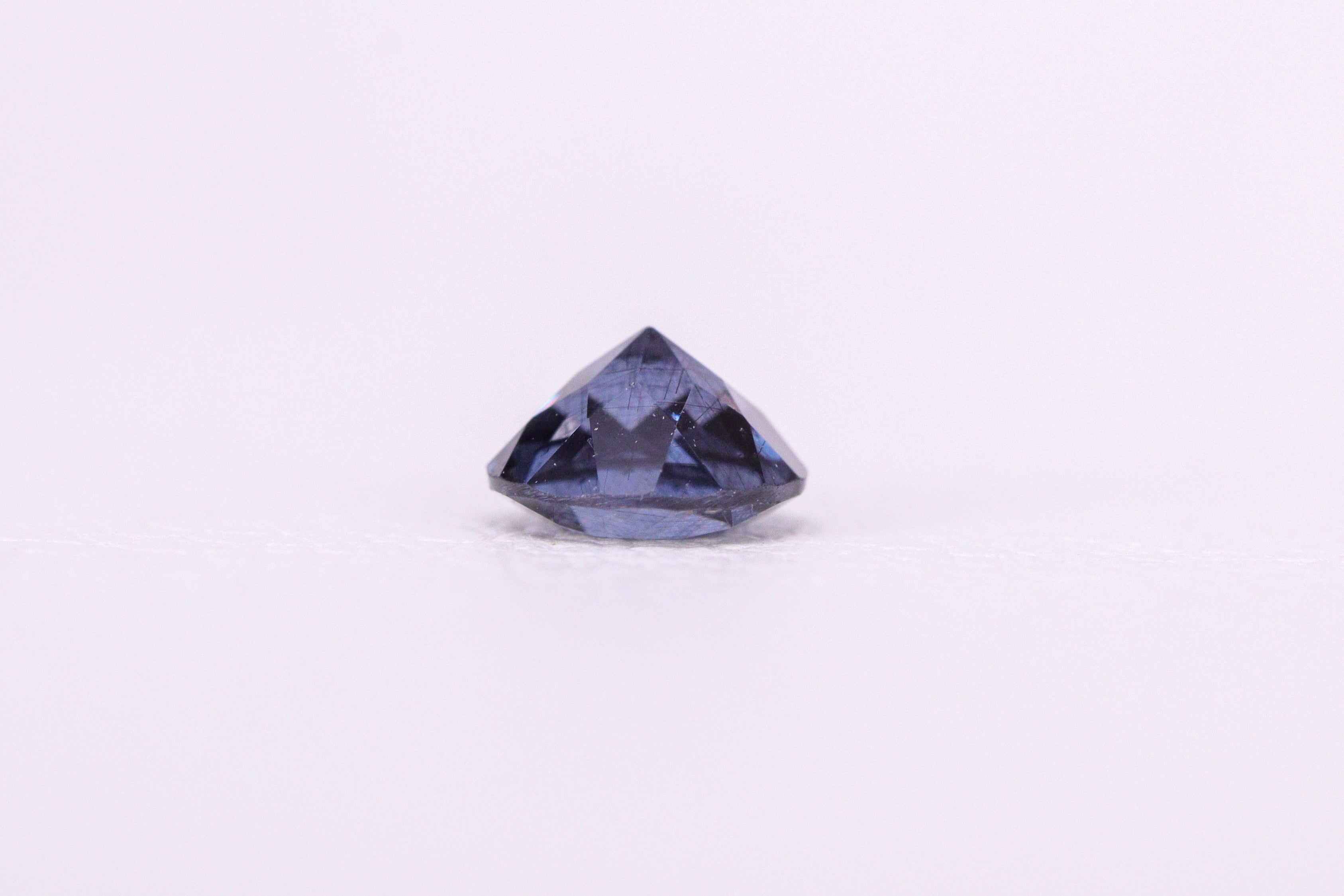 ベキリーブルーガーネット 0.28ct AR1042