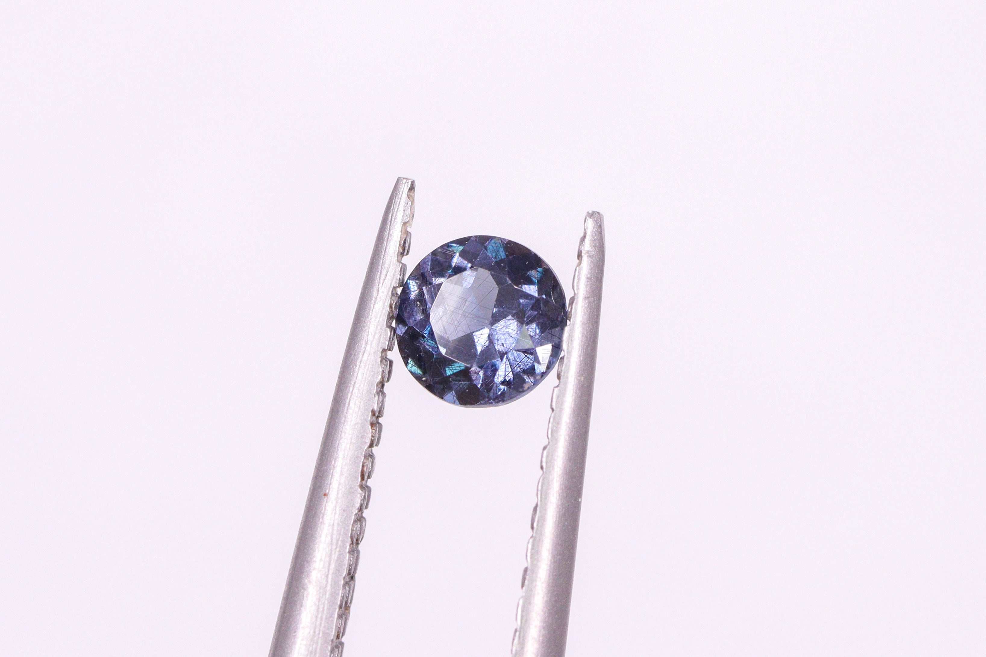 ベキリーブルーガーネット 0.28ct AR1042