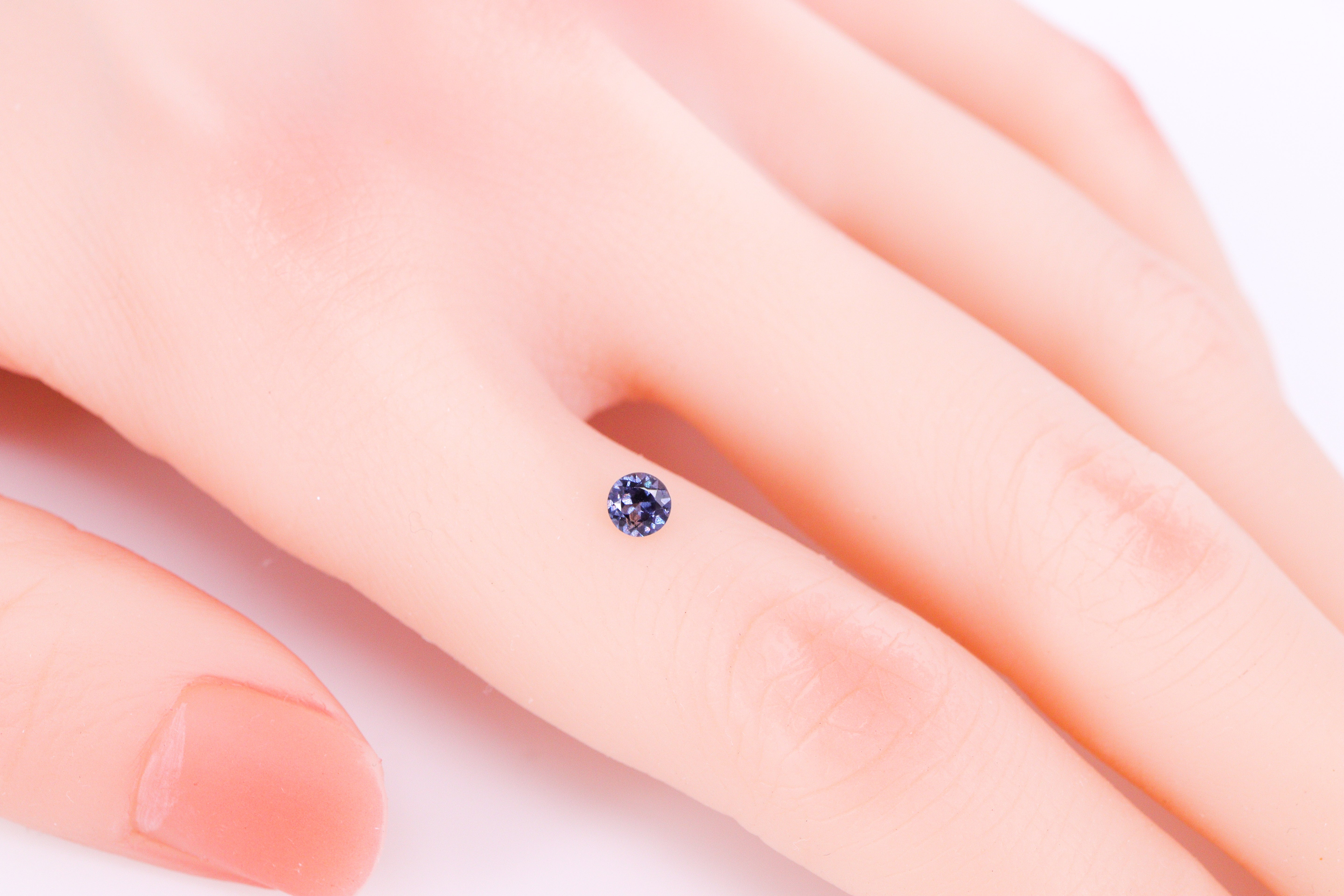 ベキリーブルーガーネット 0.28ct AR1042