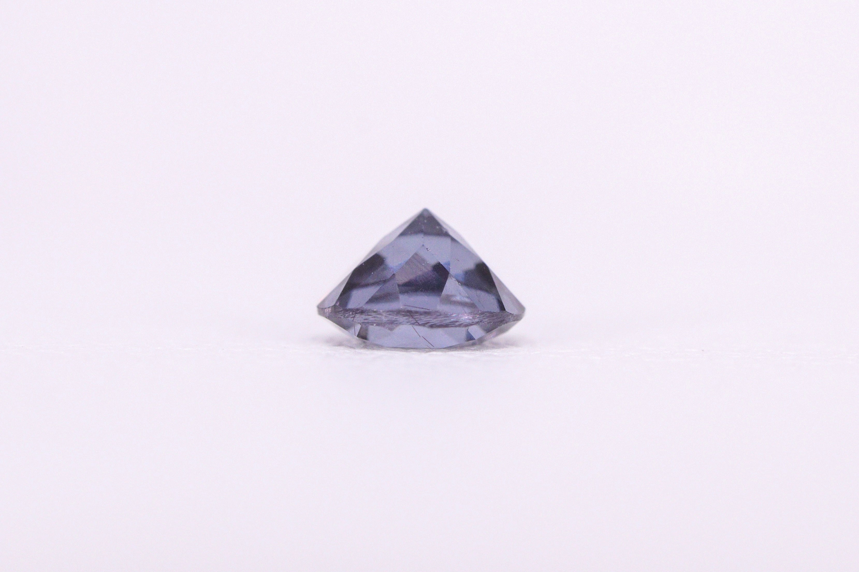 ベキリーブルーガーネット 0.28ct AR1043