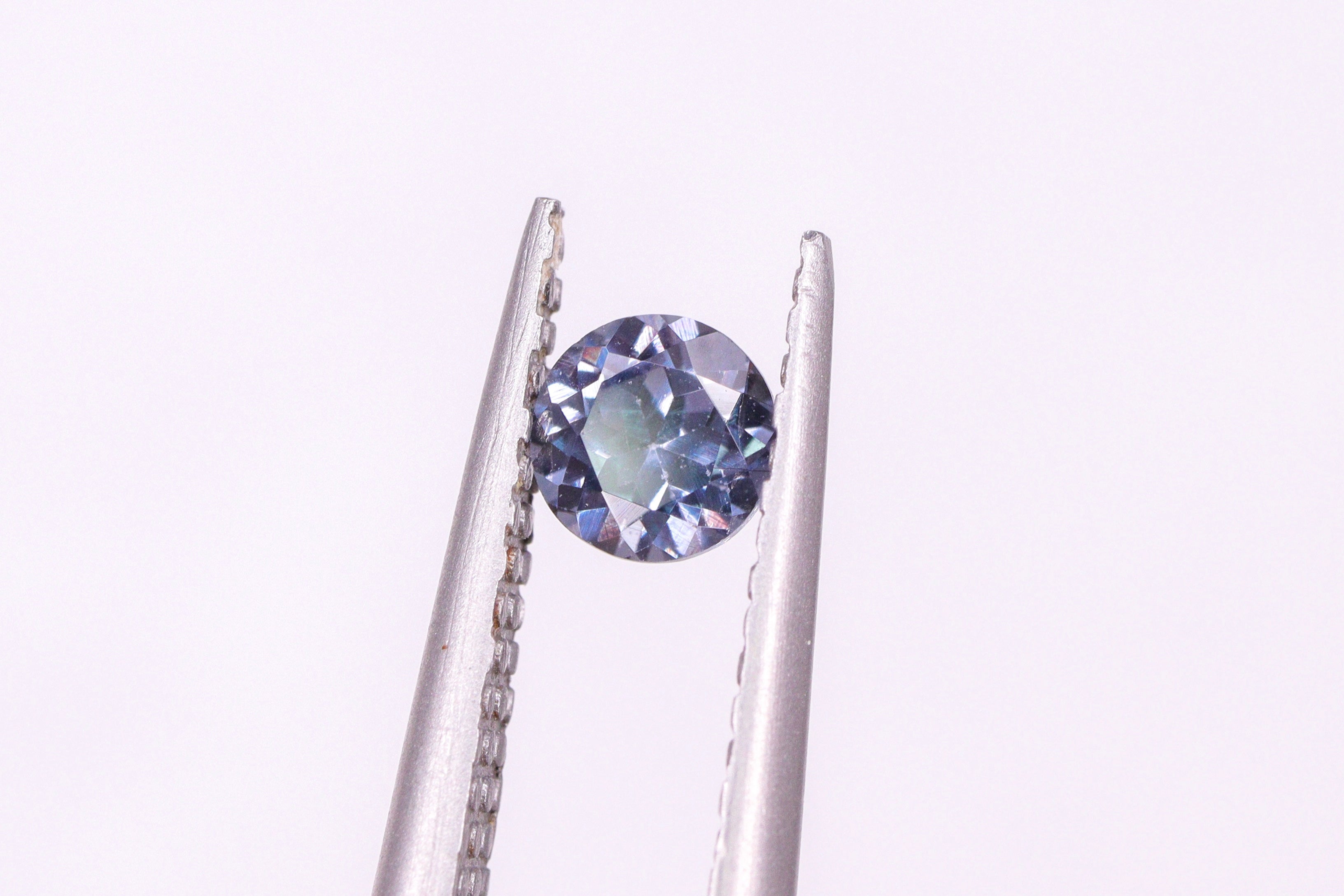 ベキリーブルーガーネット 0.28ct AR1043