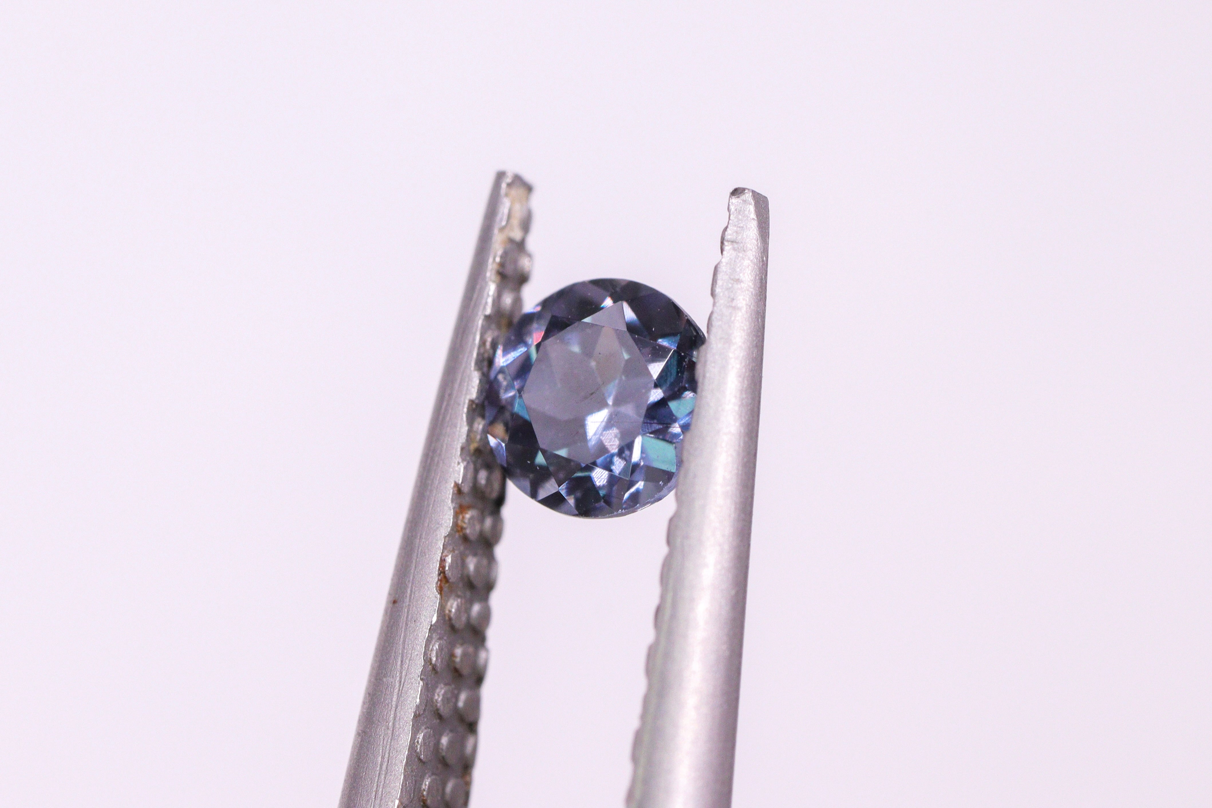 ベキリーブルーガーネット 0.28ct AR1043