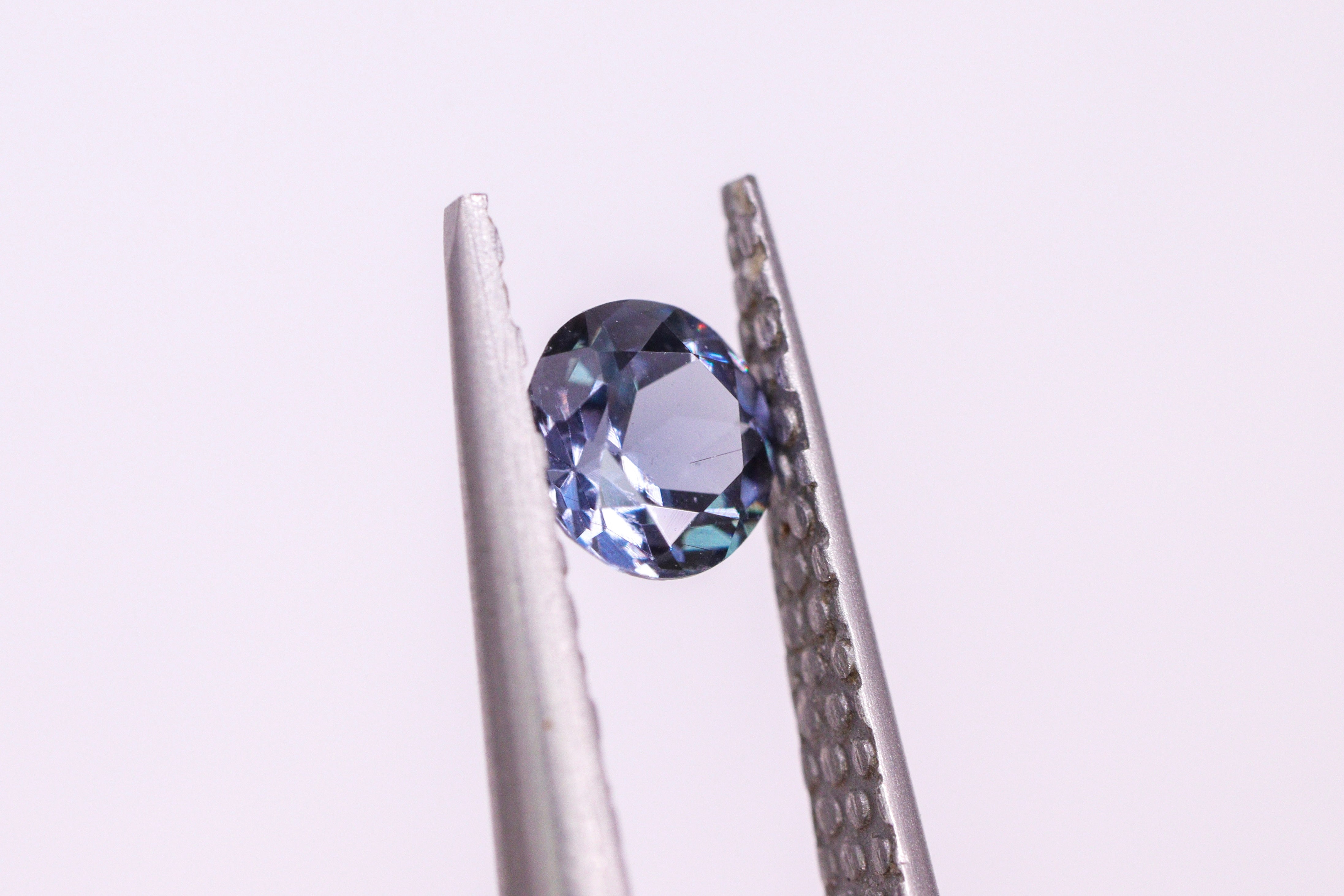 ベキリーブルーガーネット 0.28ct AR1043
