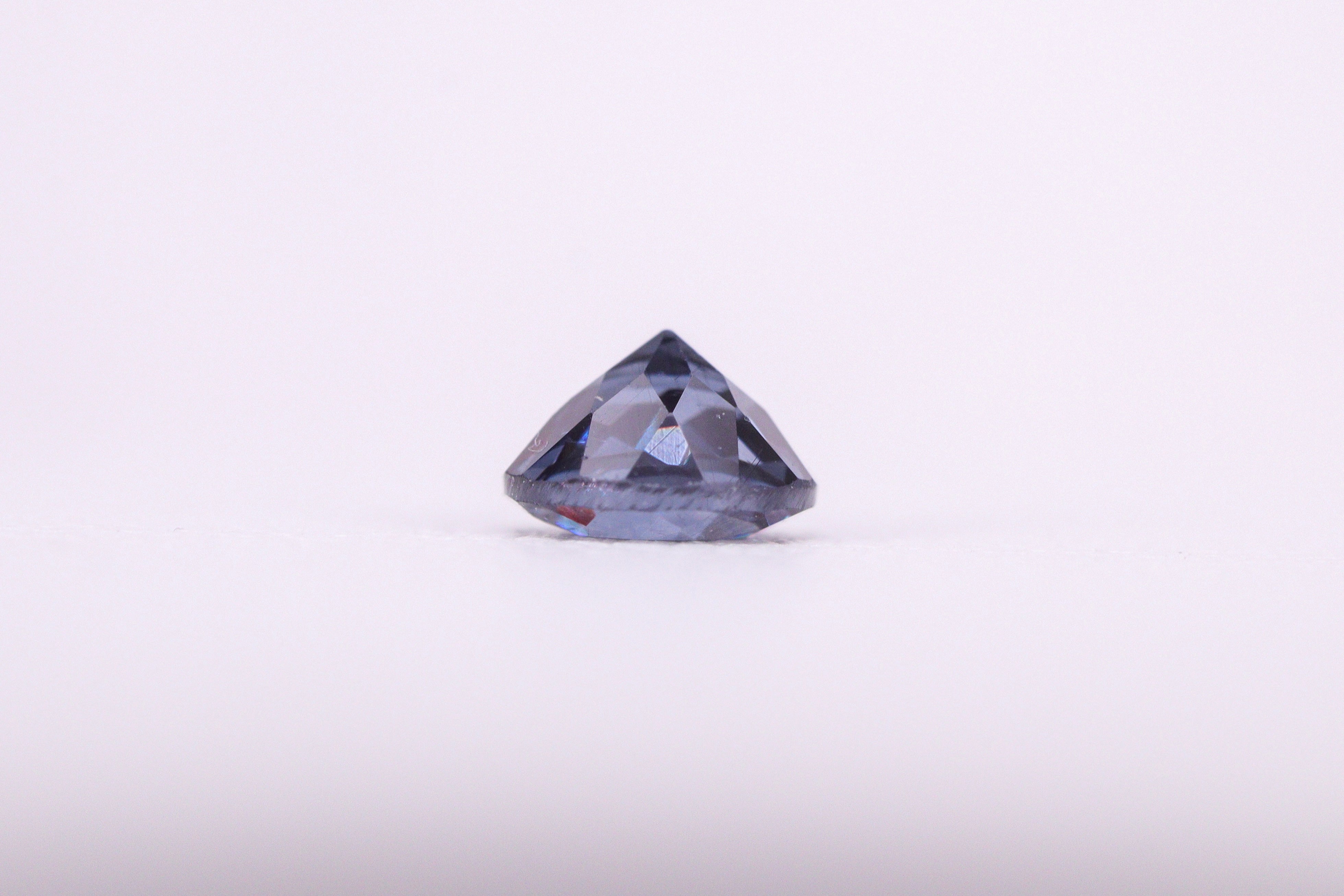 ベキリーブルーガーネット 0.31ct