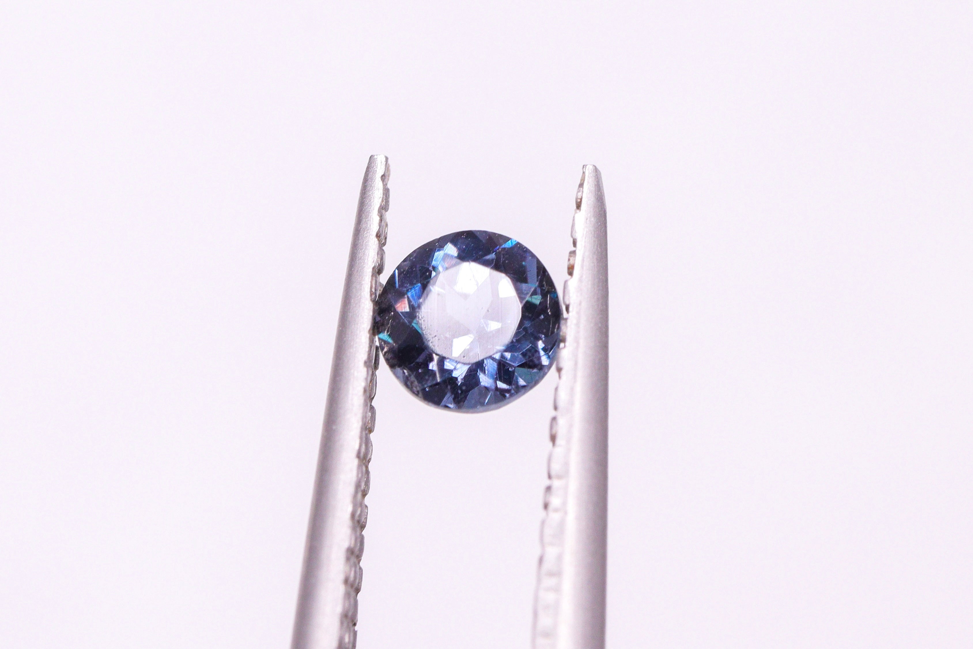 ベキリーブルーガーネット 0.31ct