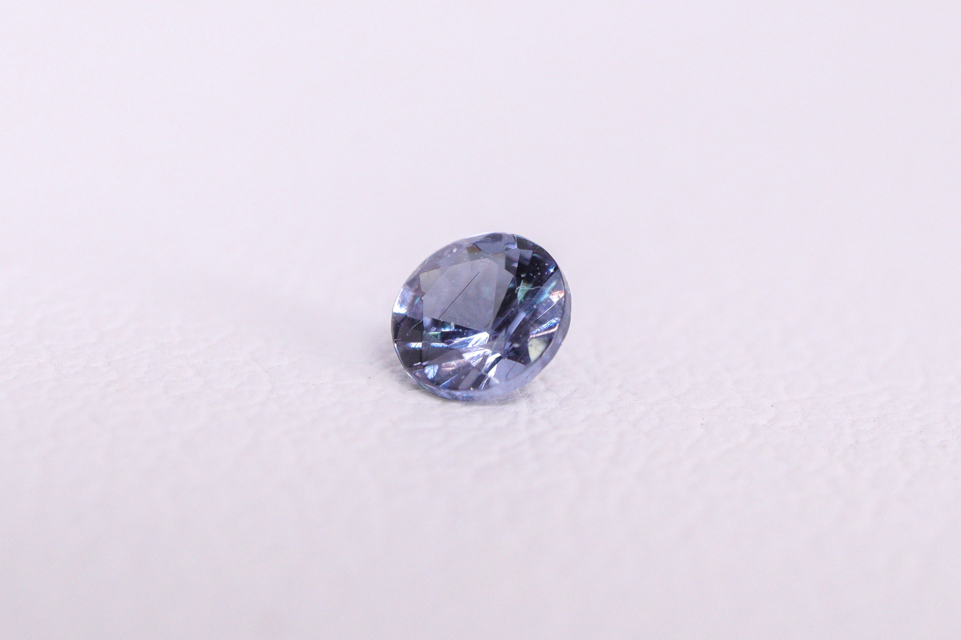 ベキリーブルーガーネット 0.13ct