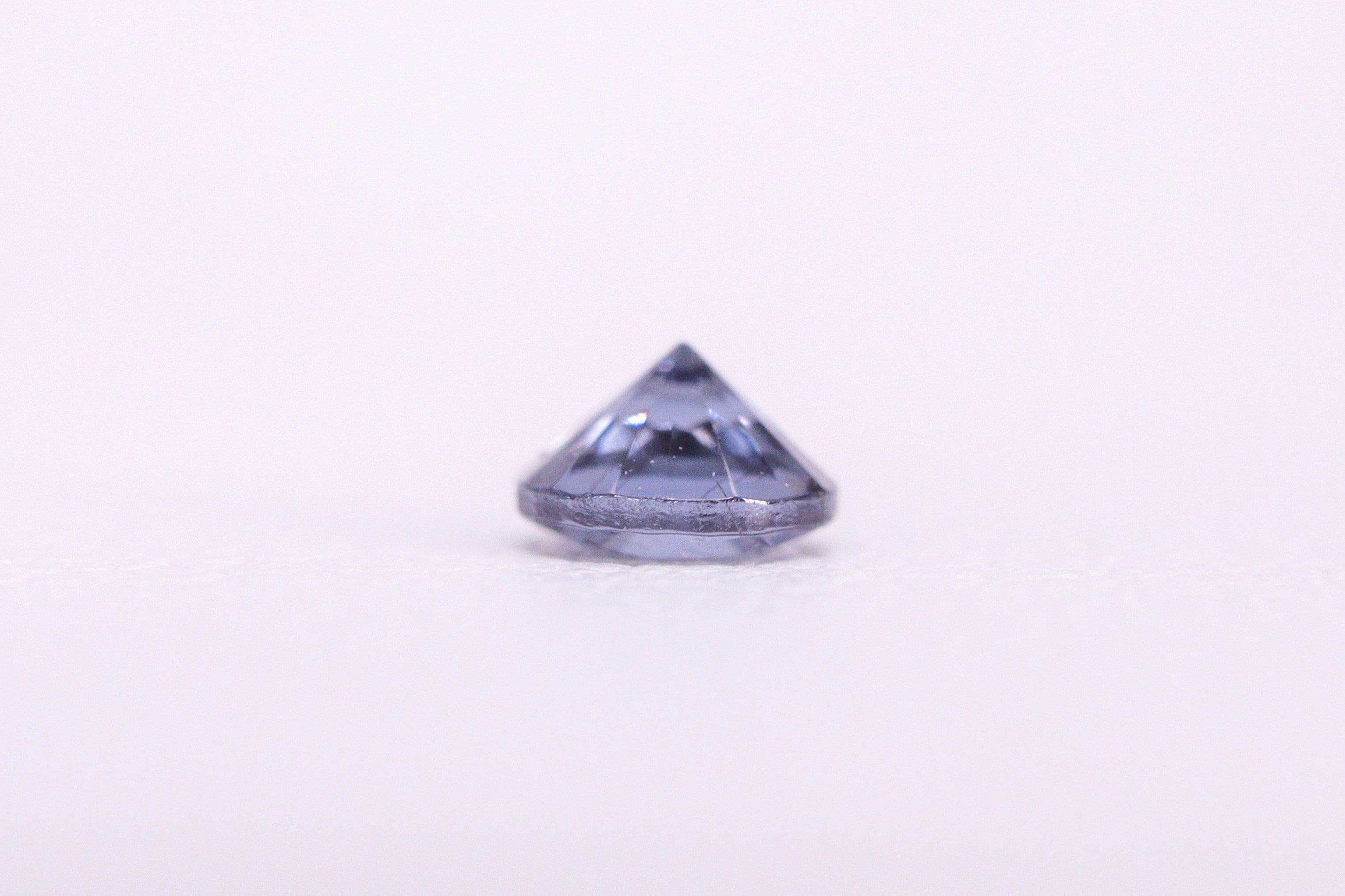 ベキリーブルーガーネット 0.13ct