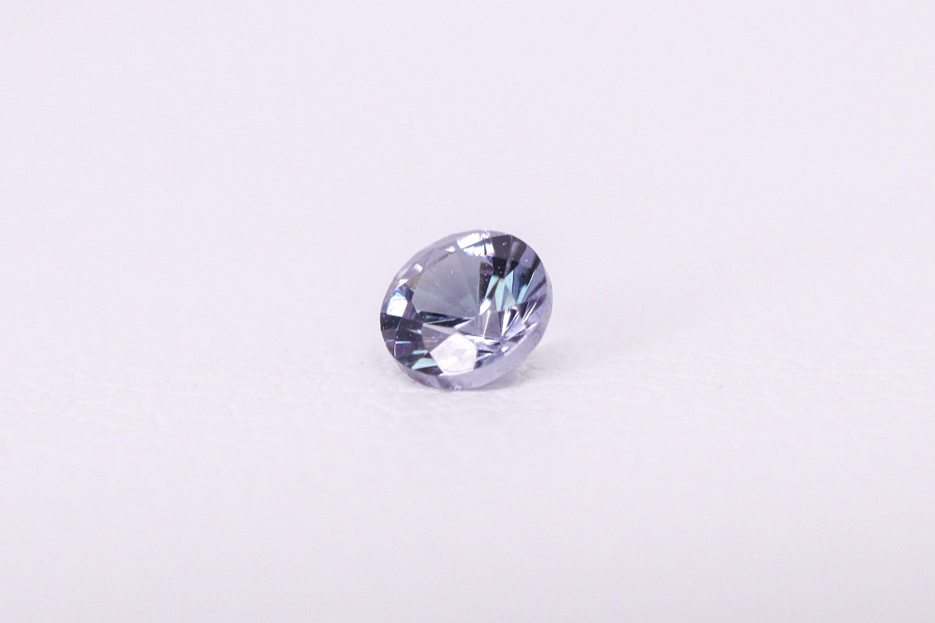 ベキリーブルーガーネット 0.14ct