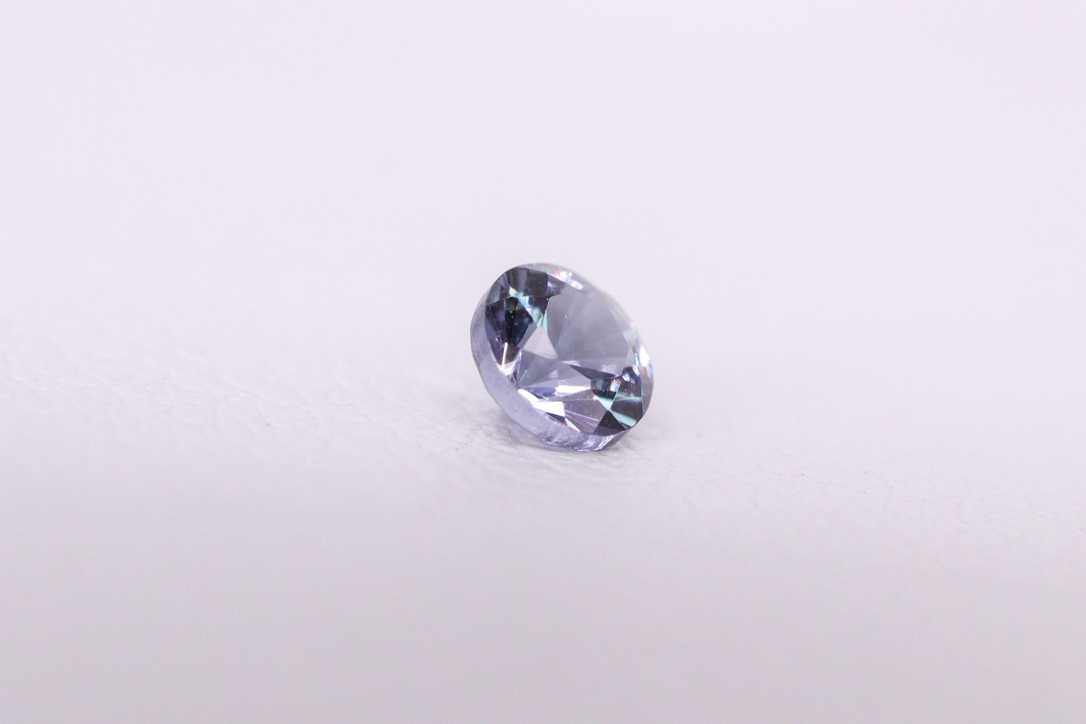 ベキリーブルーガーネット 0.14ct