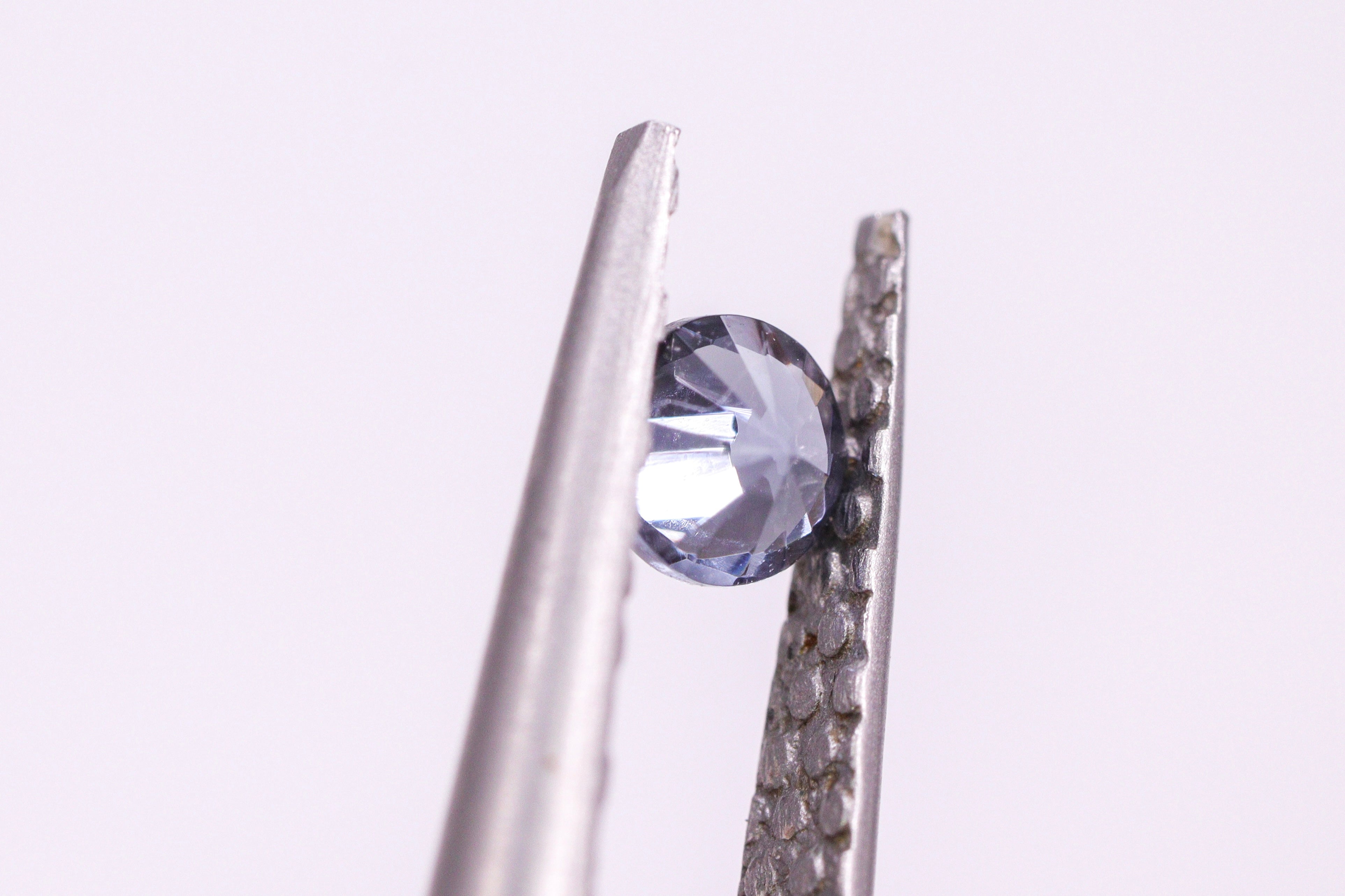 ベキリーブルーガーネット 0.14ct