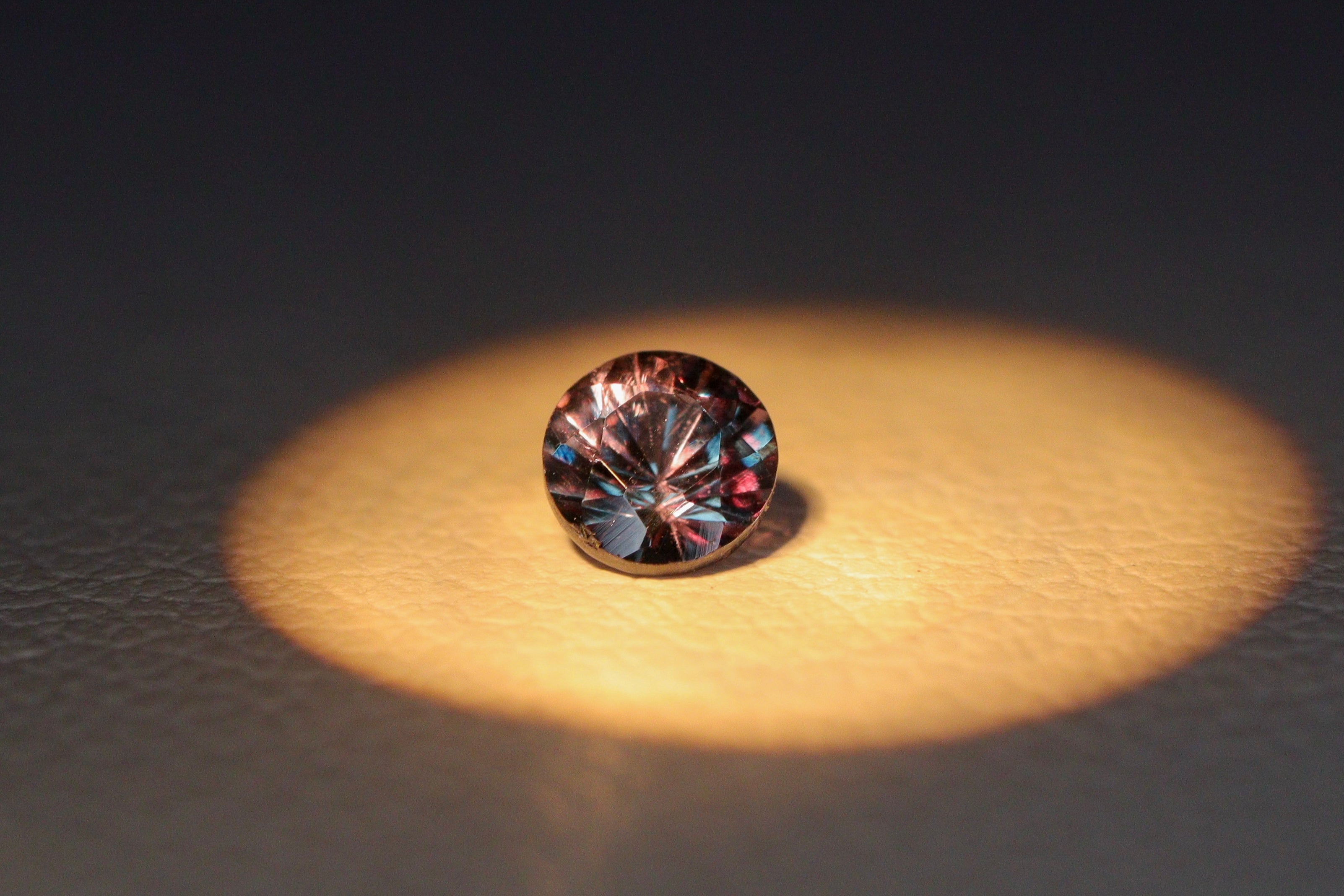 ベキリーブルーガーネット 0.17ct