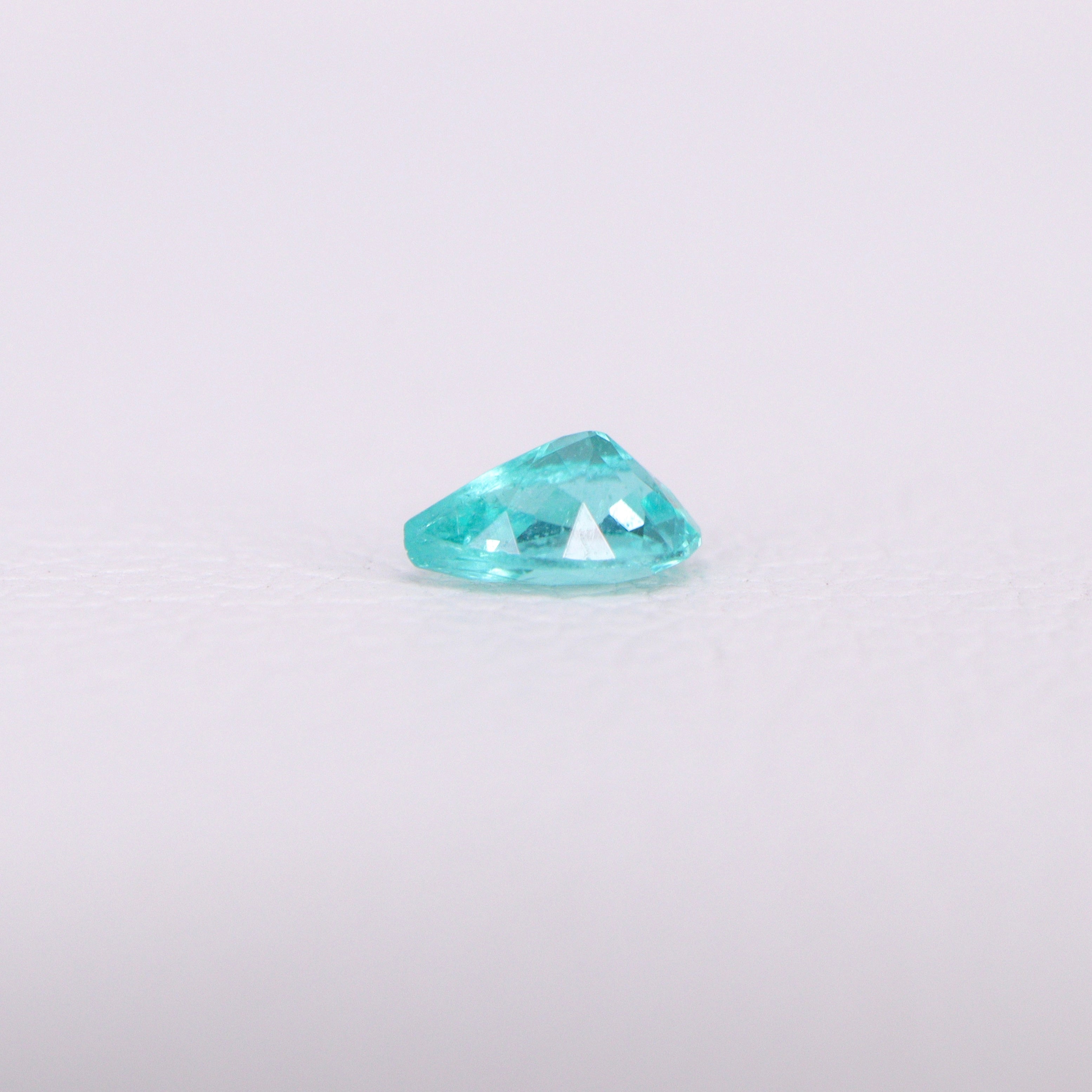 ☆最高品質☆ブラジル・バタリア鉱山産 パライバトルマリン 0.08ct