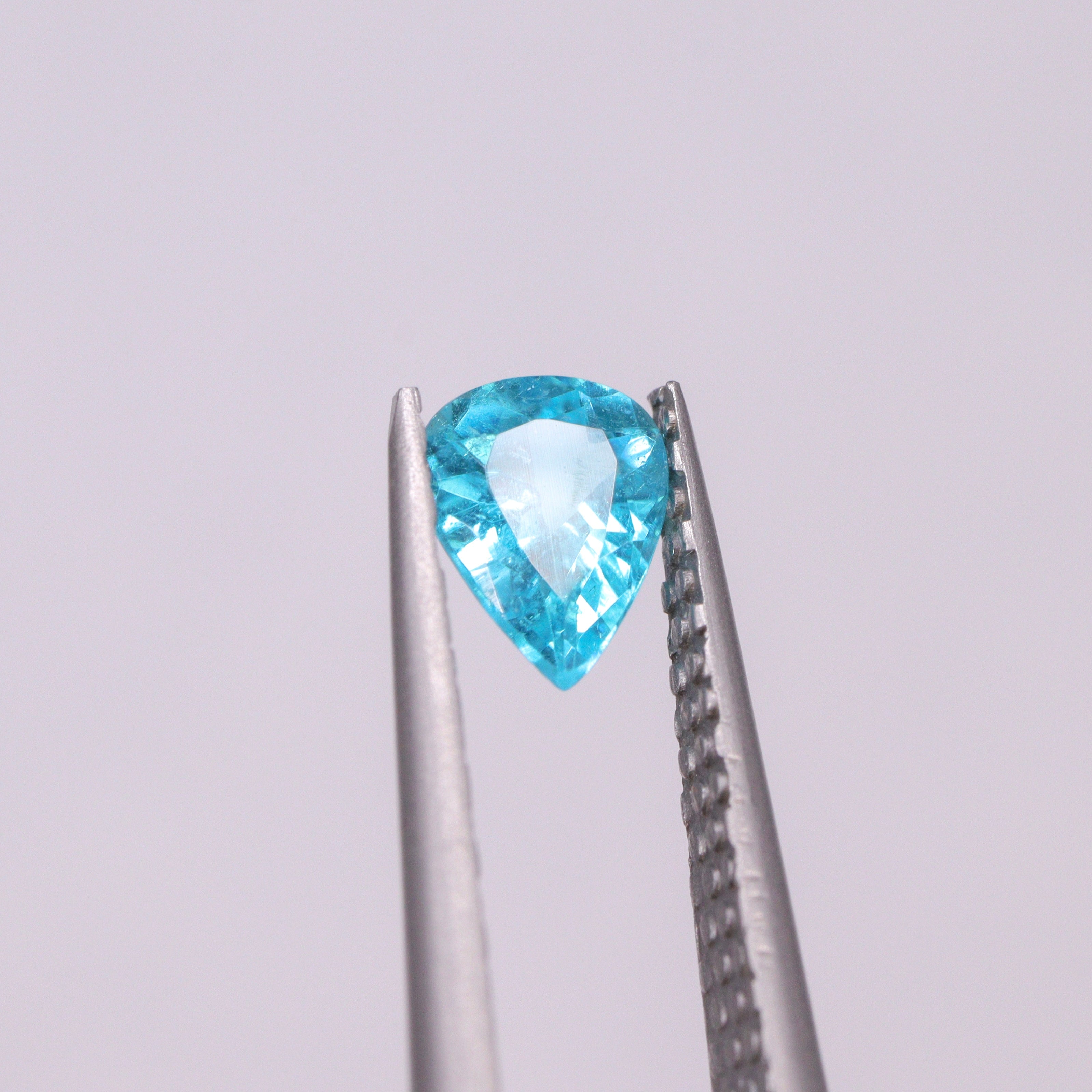 ☆至高の輝き☆ブラジル・バタリア鉱山産 パライバトルマリン 0.369ct