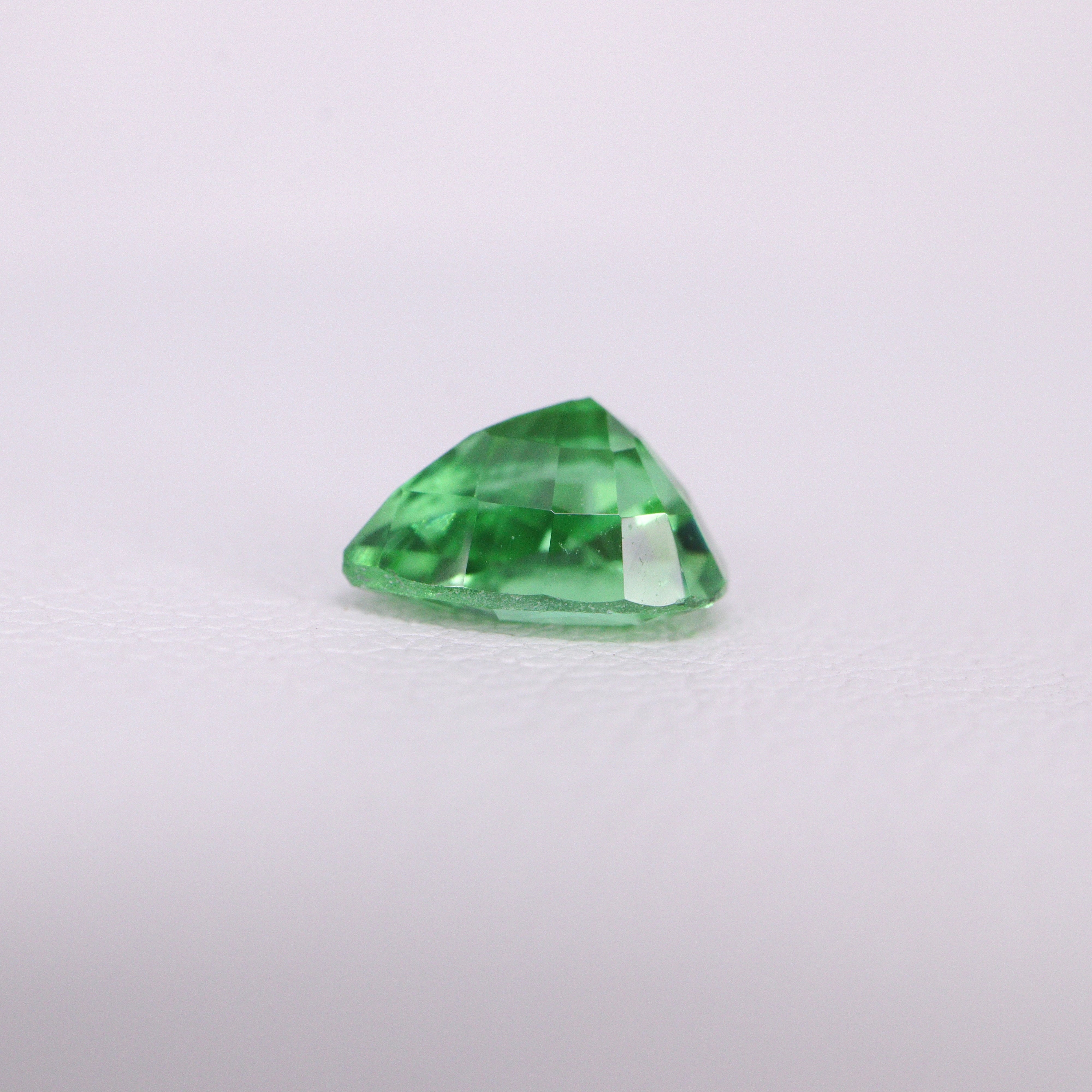 ☆ブラジル・バタリア鉱山産☆パライバトルマリン 0.78ct