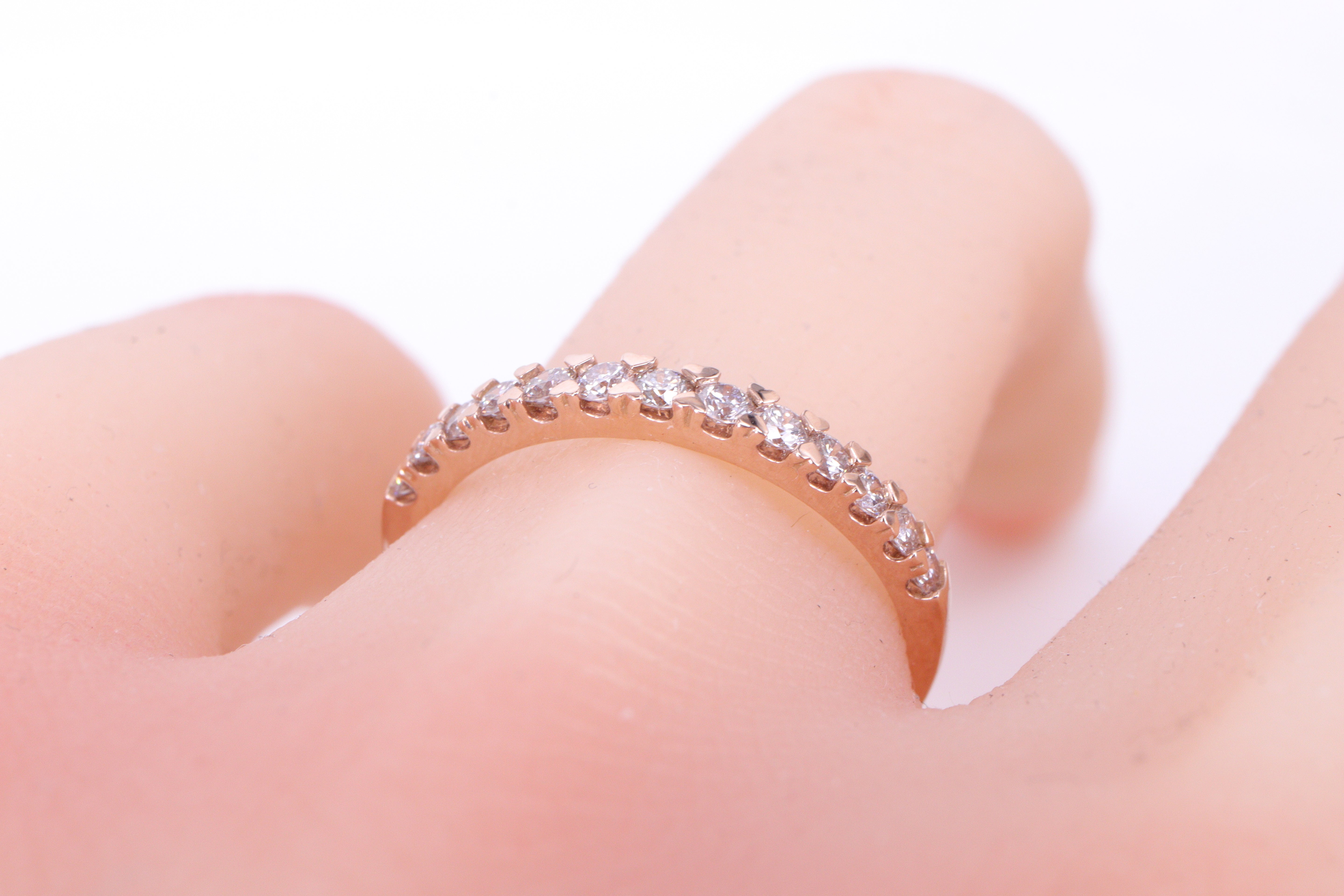 ダイヤモンド ♡爪 Pt950 エタニティーリング