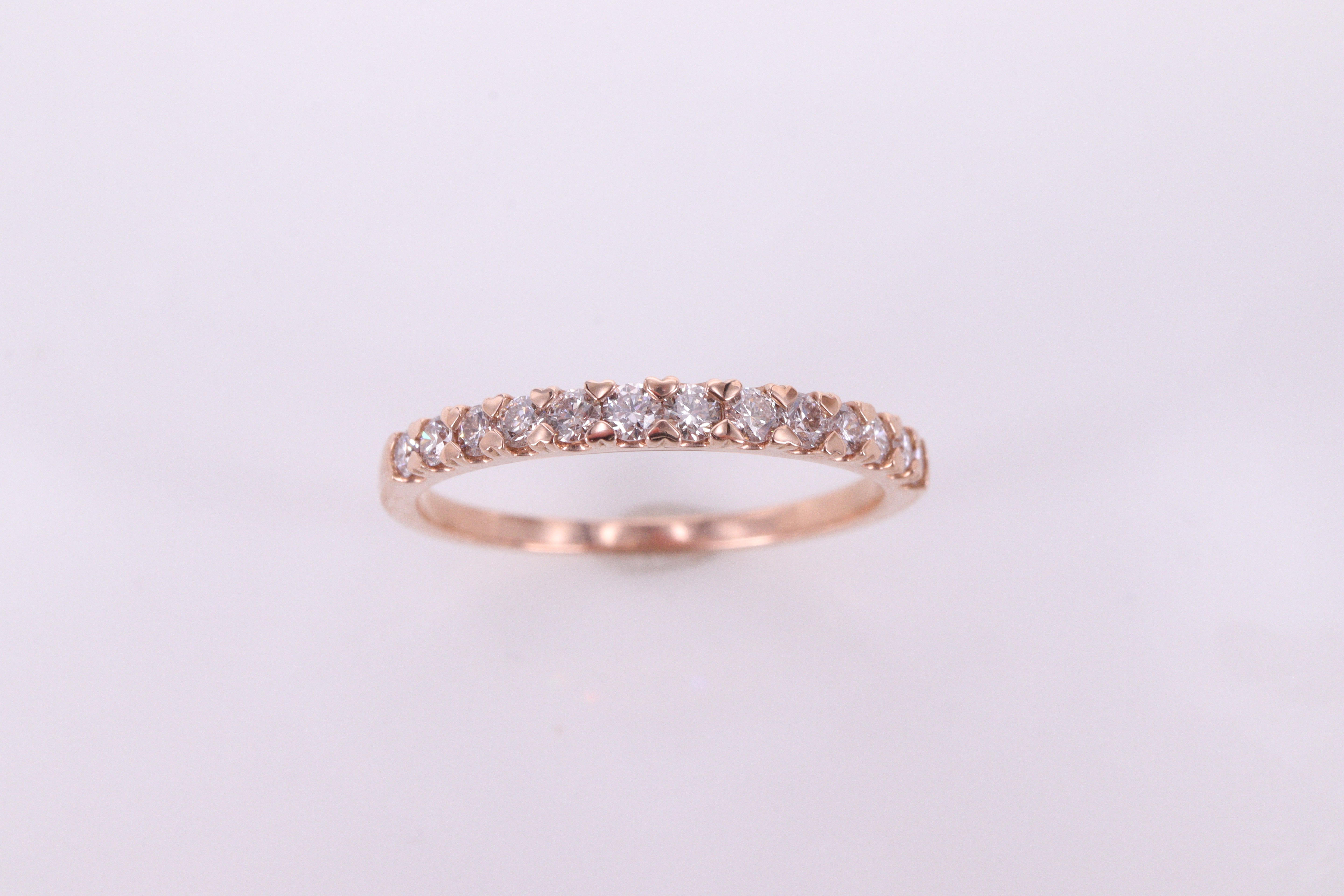 ダイヤモンド ♡爪 Pt950 エタニティーリング