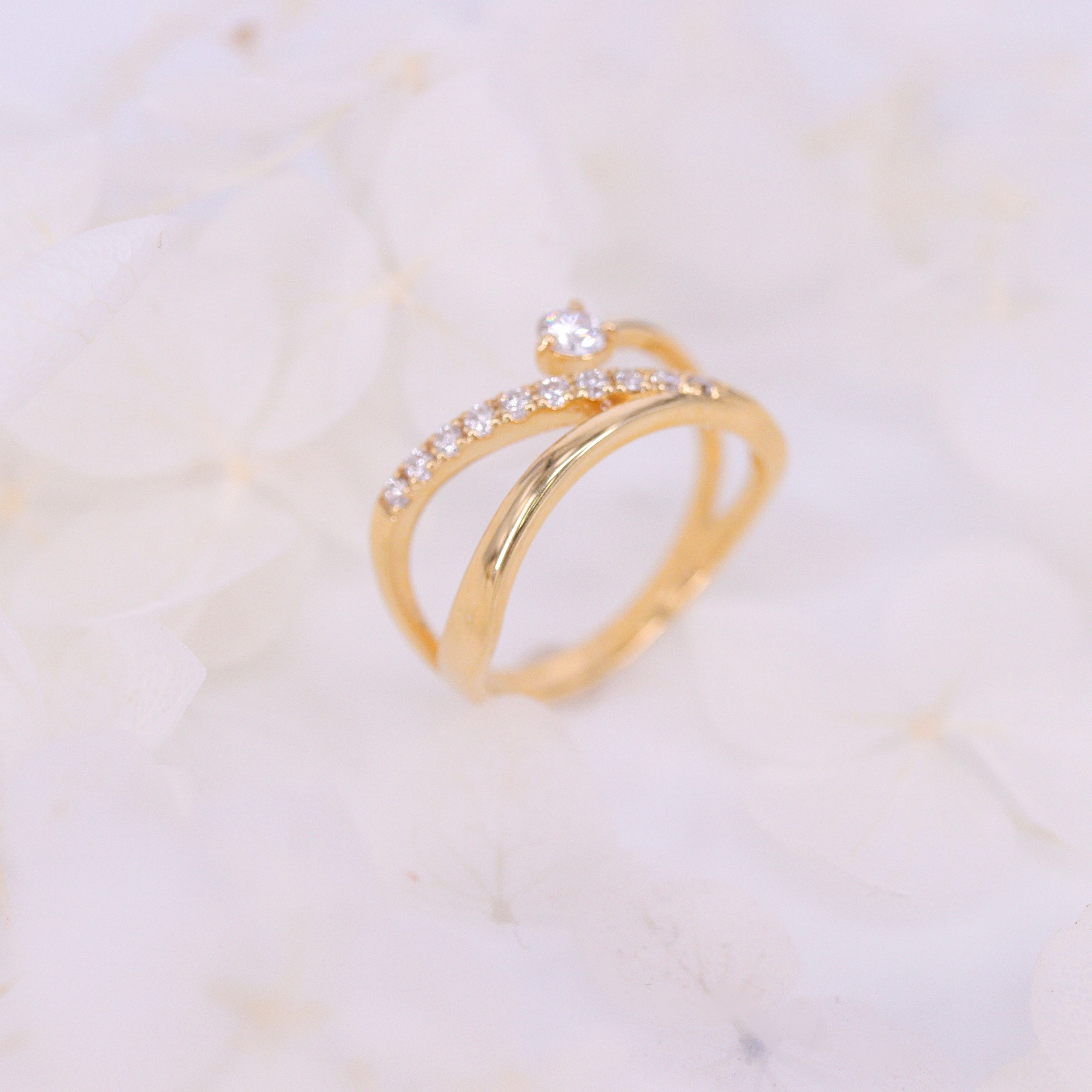 ダイヤモンド K18YG ピンキーリング