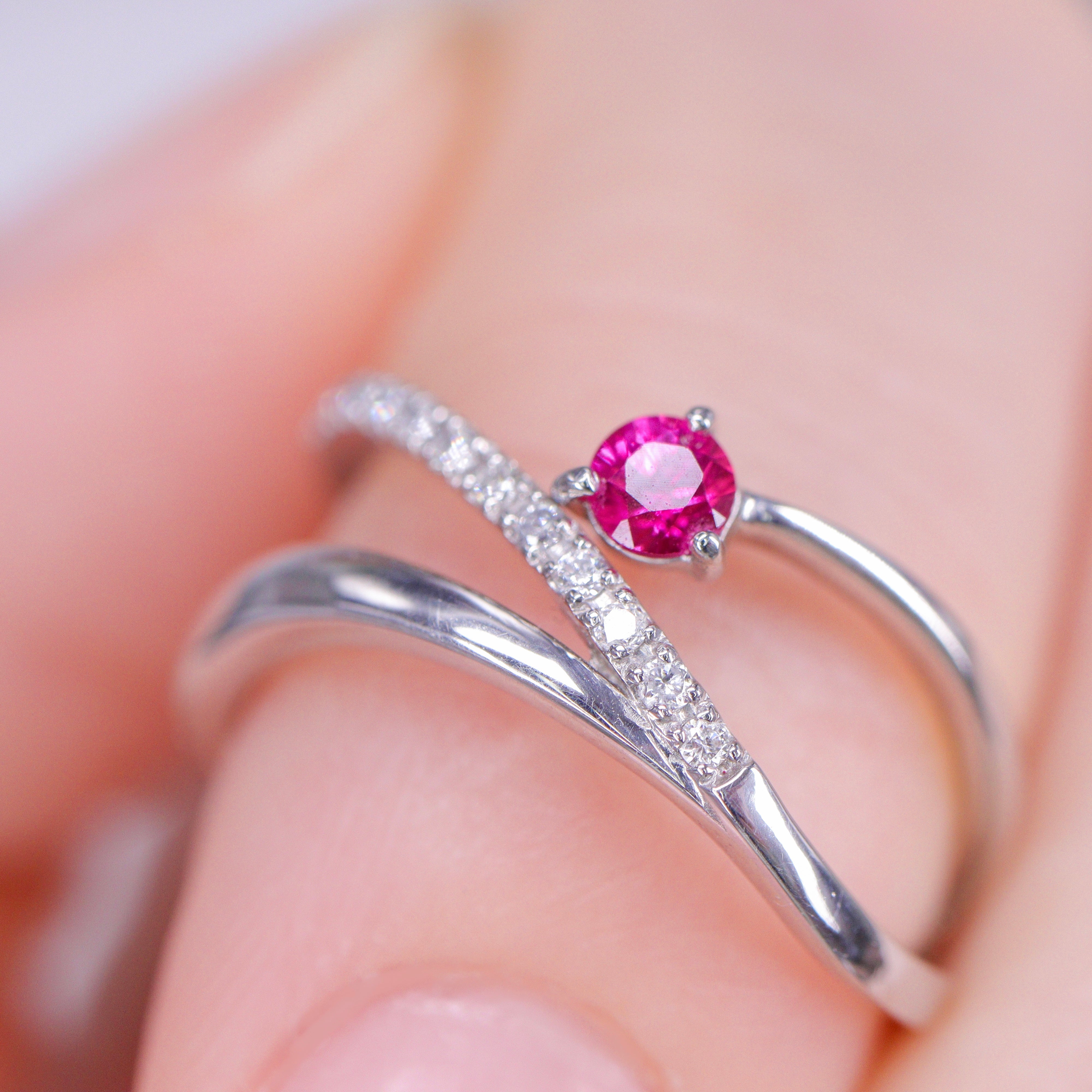 ルビー&ダイヤモンドPt ピンキーリング