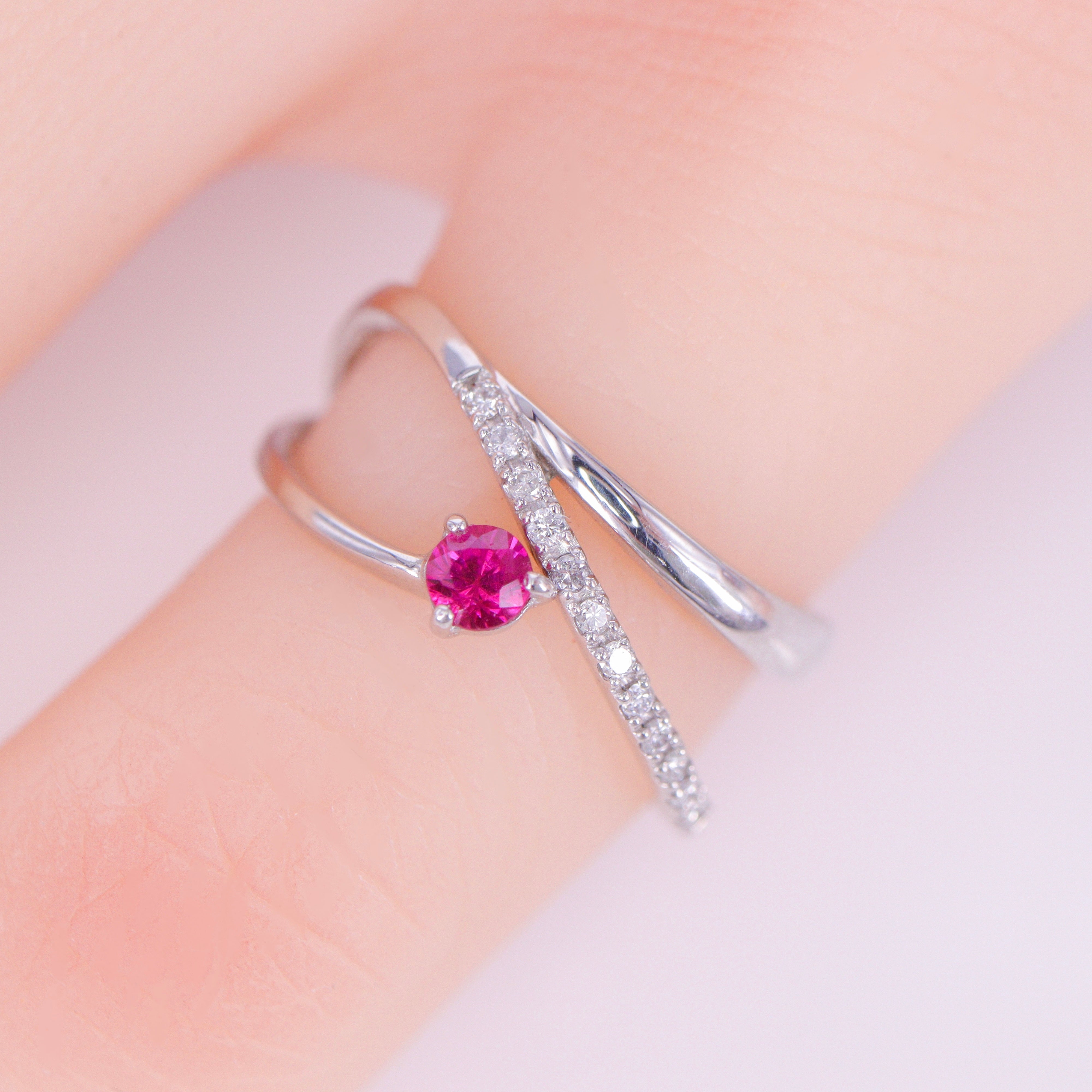 ルビー&ダイヤモンドPt ピンキーリング