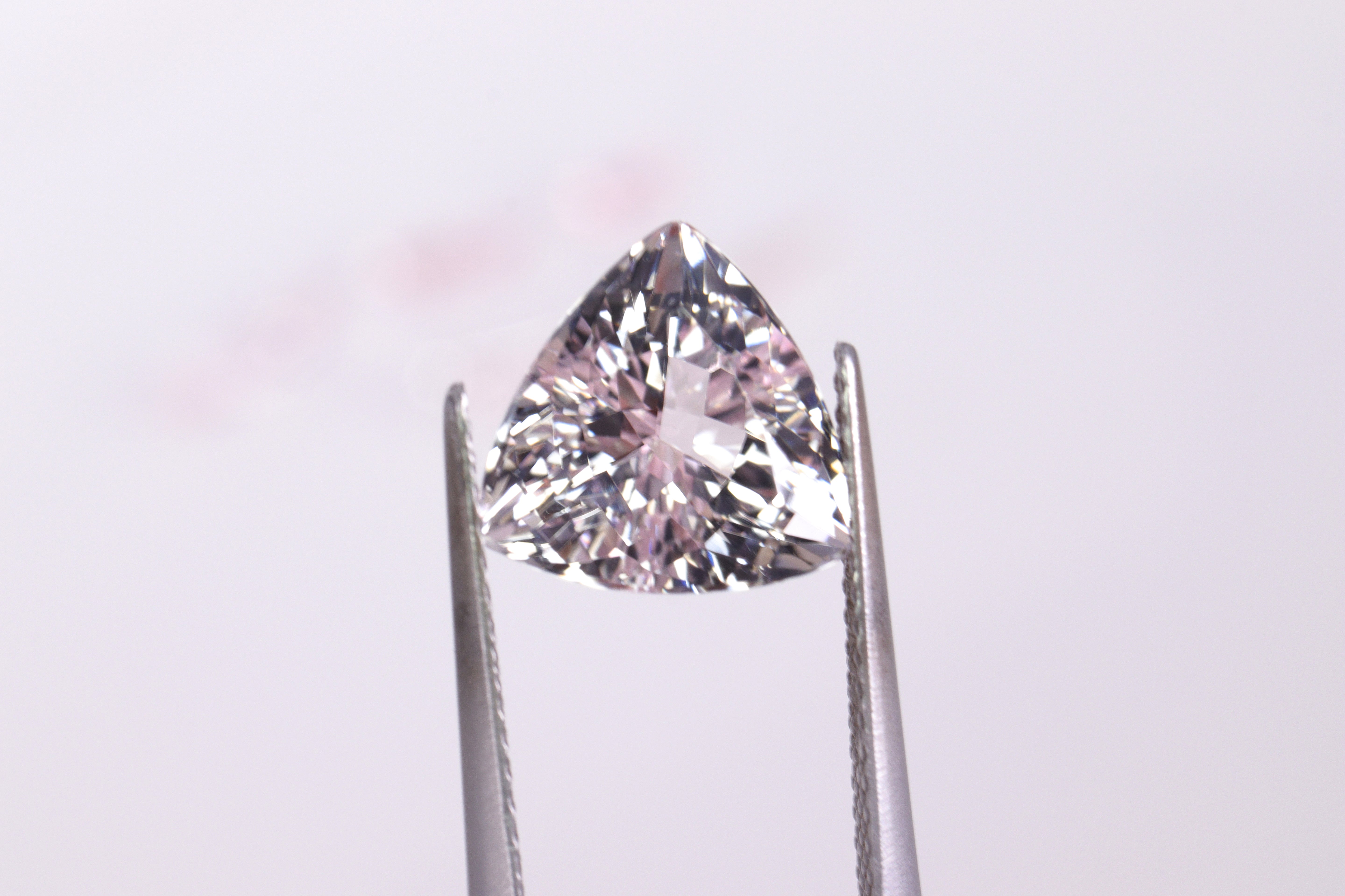 モルガナイト 3.28ct