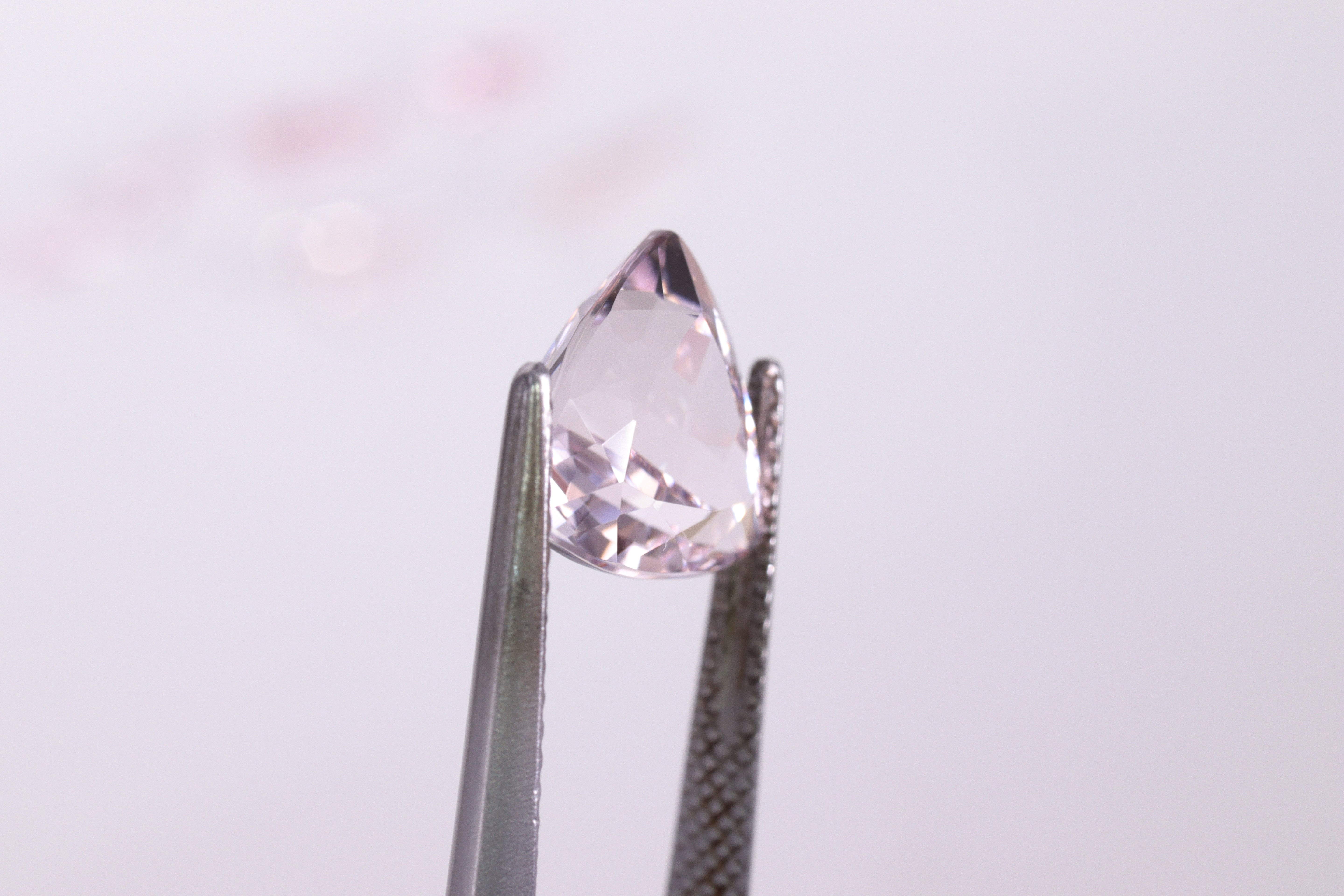 モルガナイト 3.28ct
