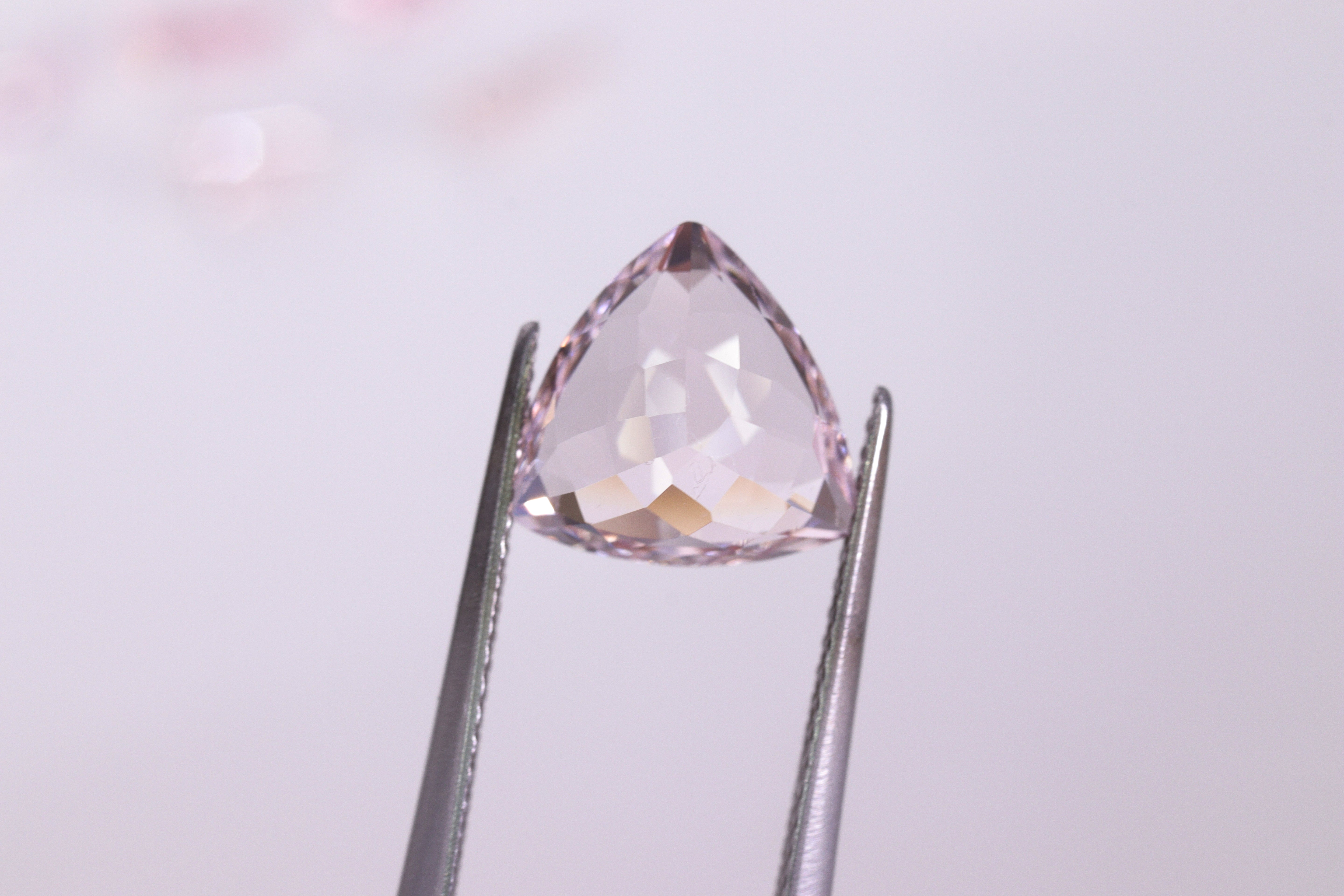 モルガナイト 3.28ct