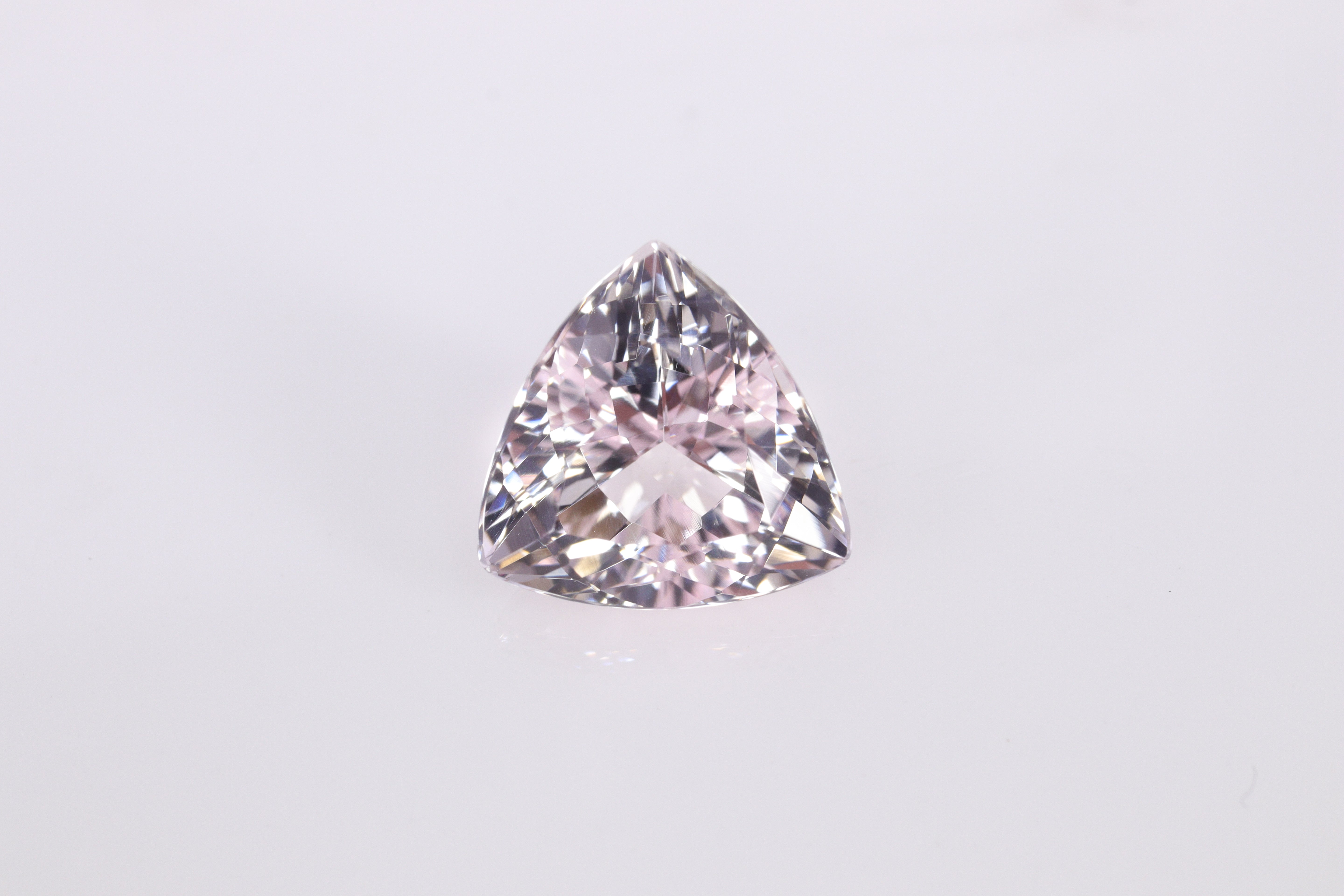 モルガナイト 3.28ct