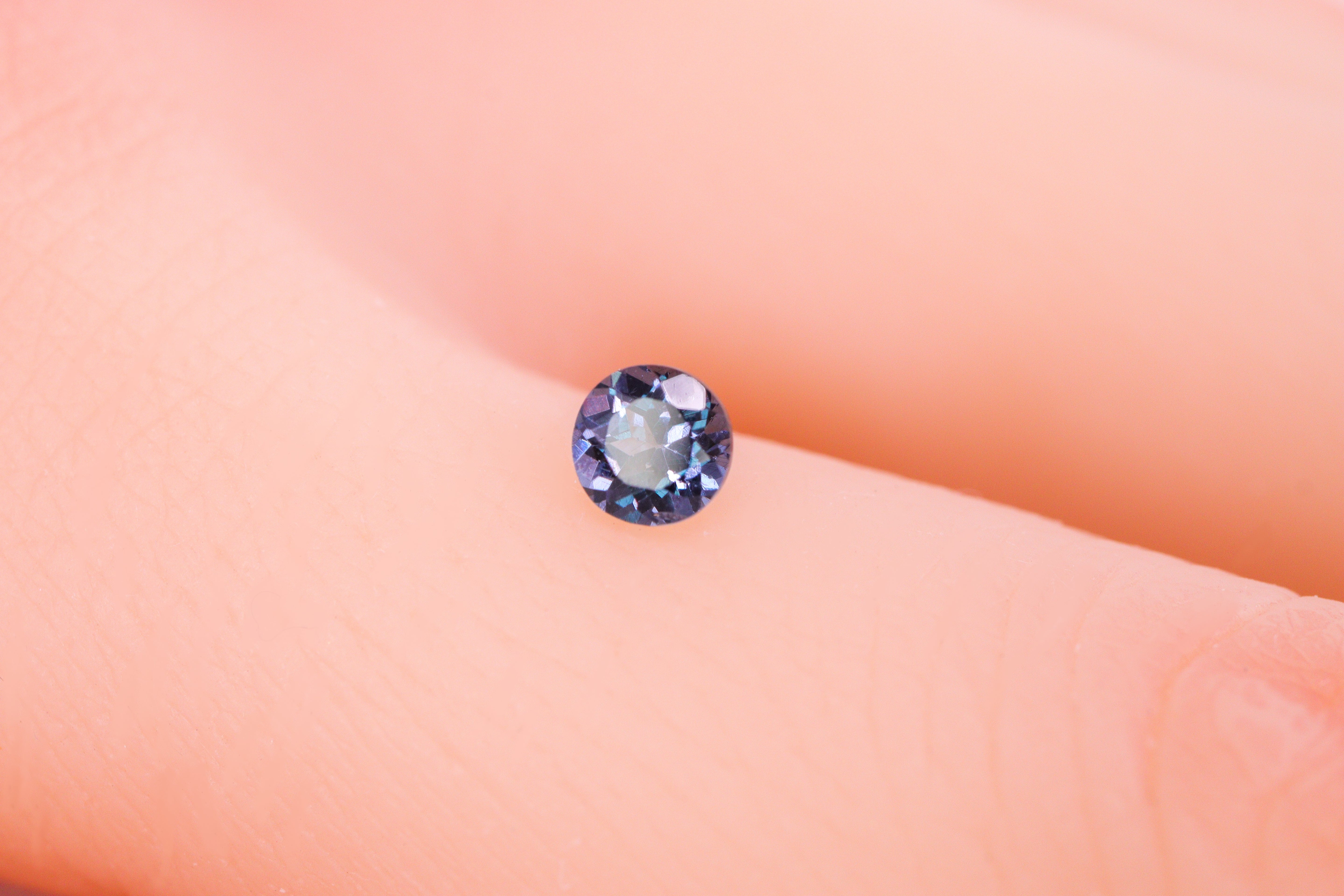 ベキリーブルーガーネット 0.31ct