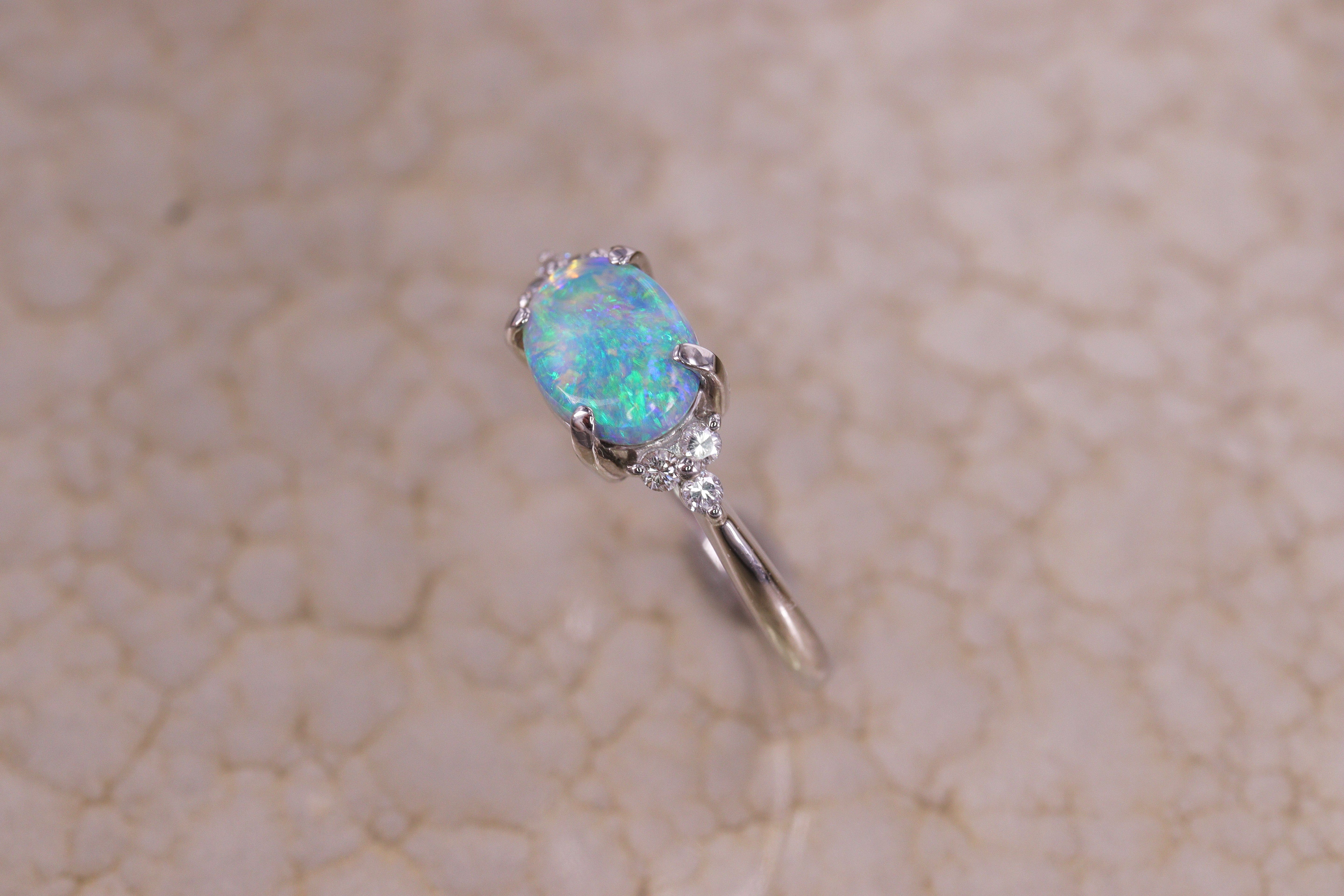 50%OFF ブラックオパール Pt900 リング