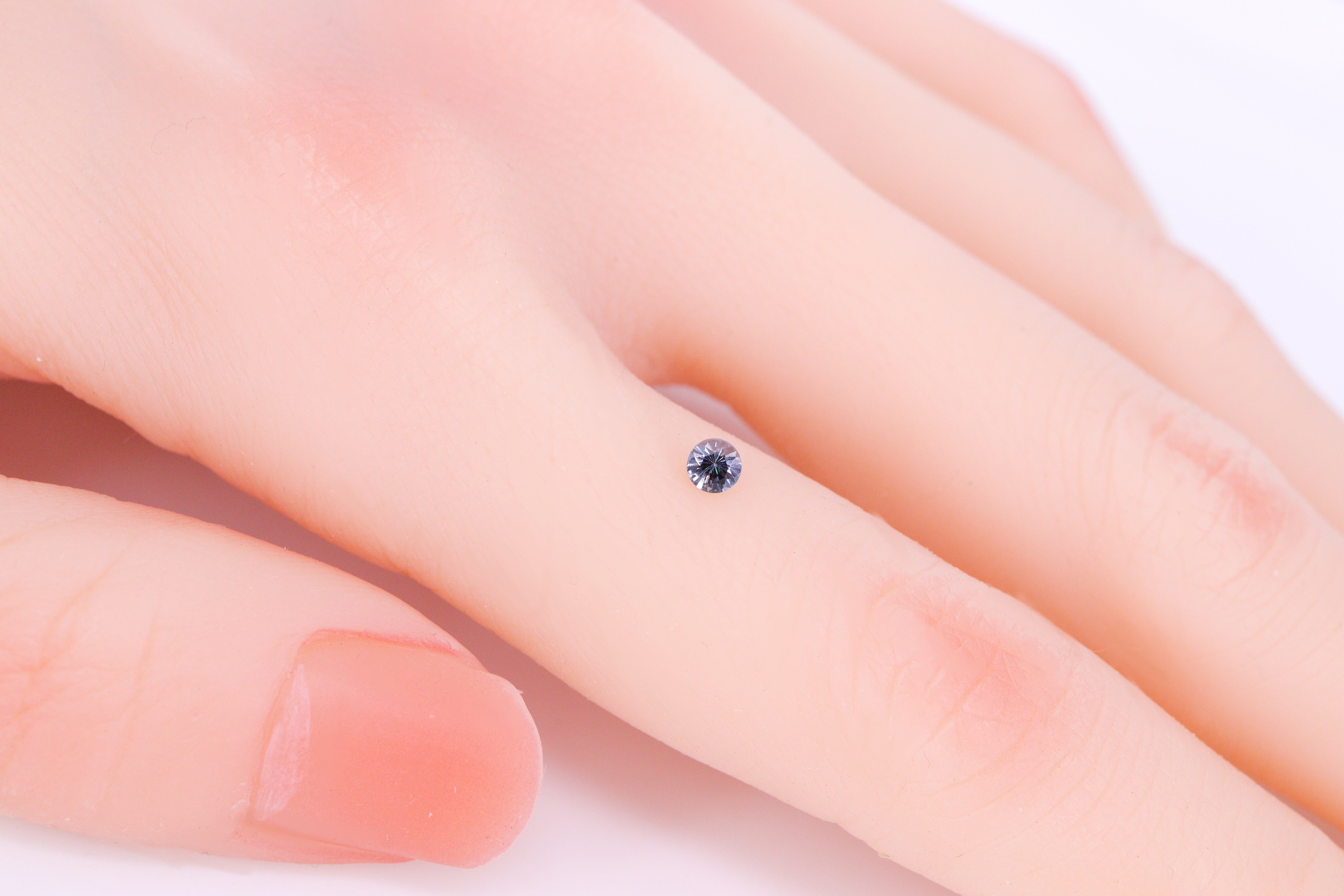 ベキリーブルーガーネット 0.17ct