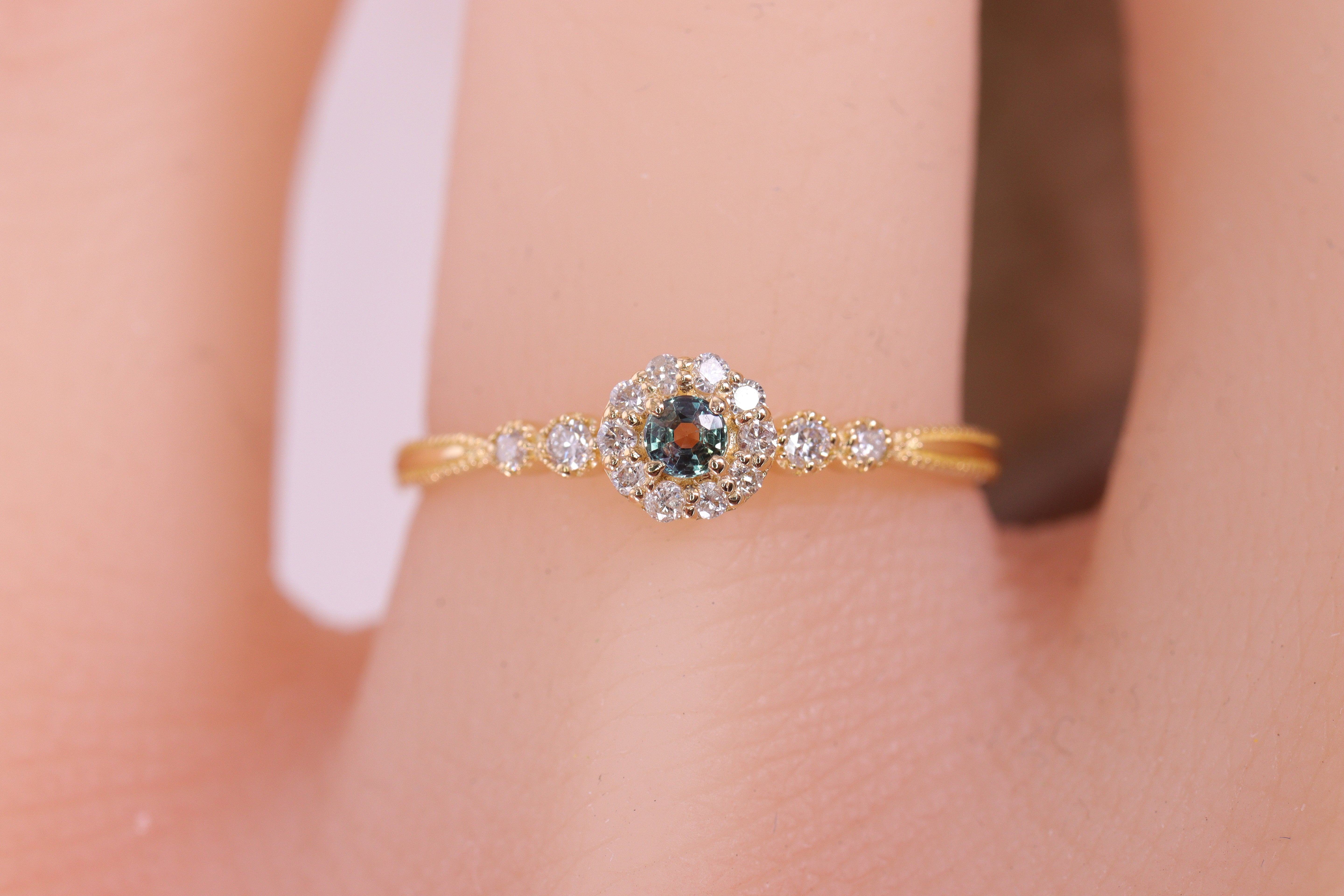 アレキサンドライト K18YG ダイヤモンドリング