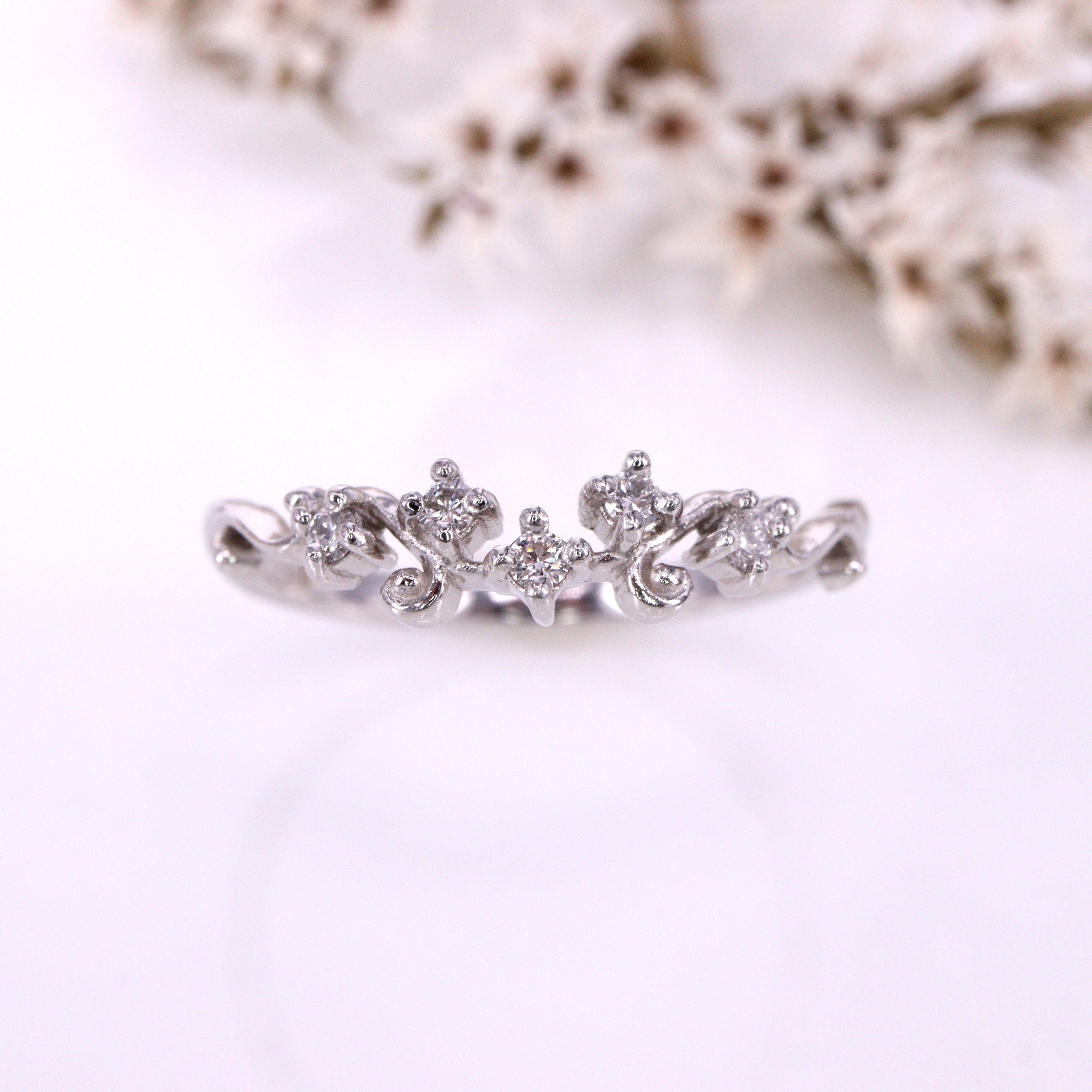 ダイヤモンド<BR>唐草リング