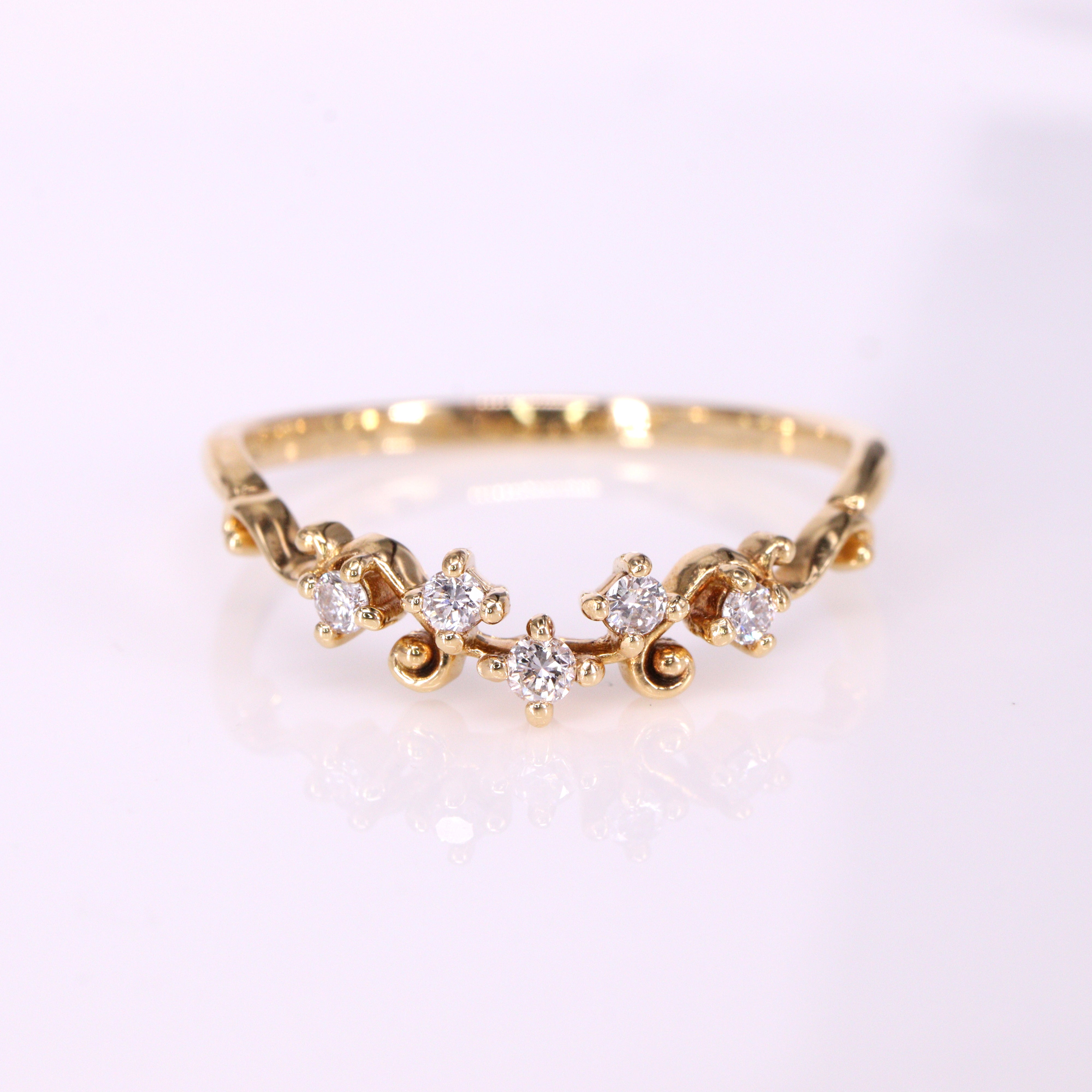 ダイヤモンド<BR>唐草リング