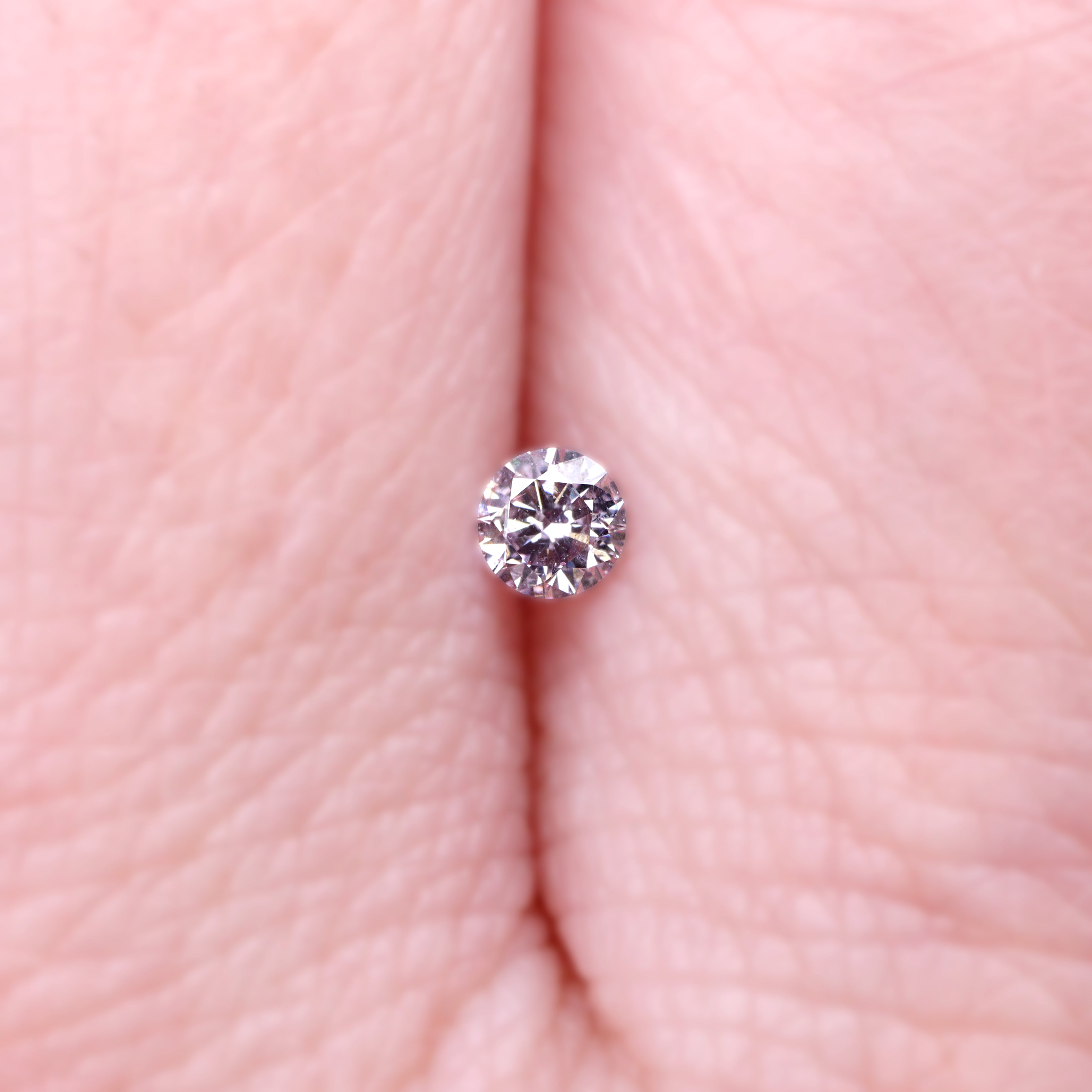 ピンクダイヤモンド<BR>Fancy light purple pink<BR>0.095ct