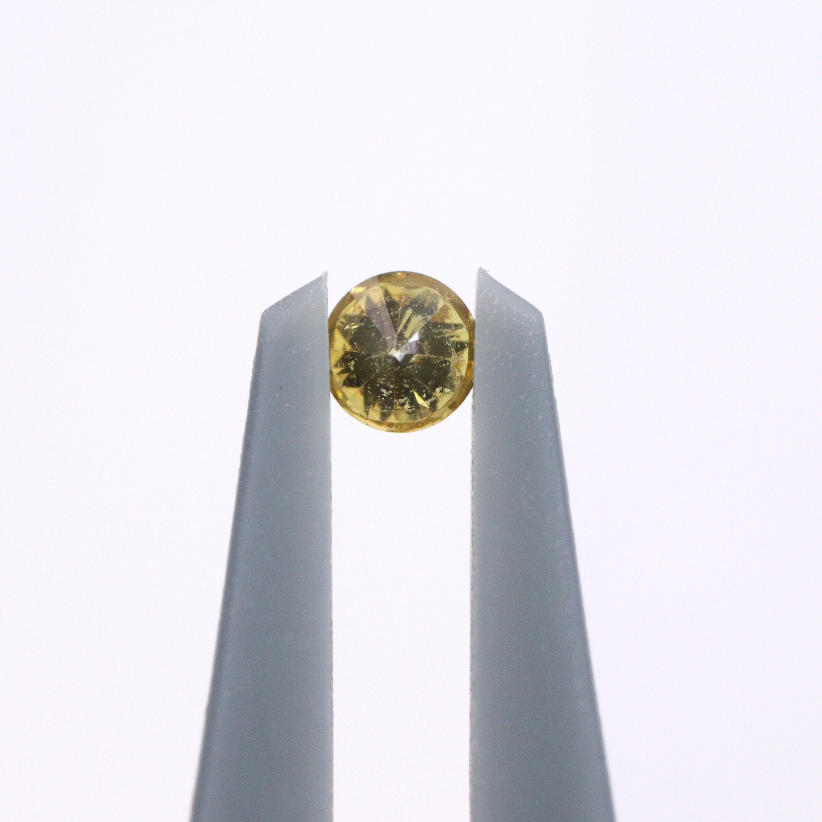 イエローダイヤモンド<BR>0.068ct