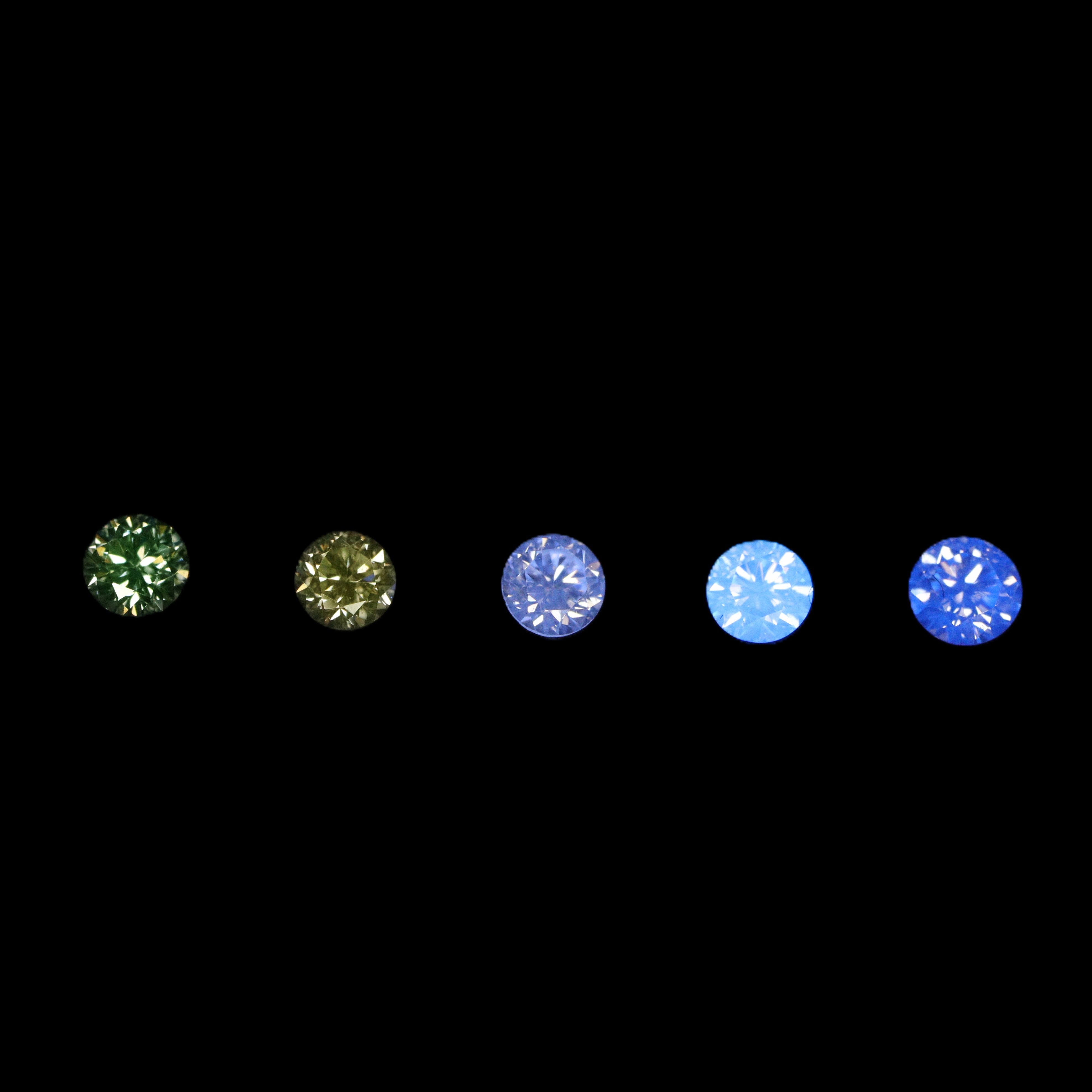 蛍光ダイヤモンド5P<BR>0.09ct
