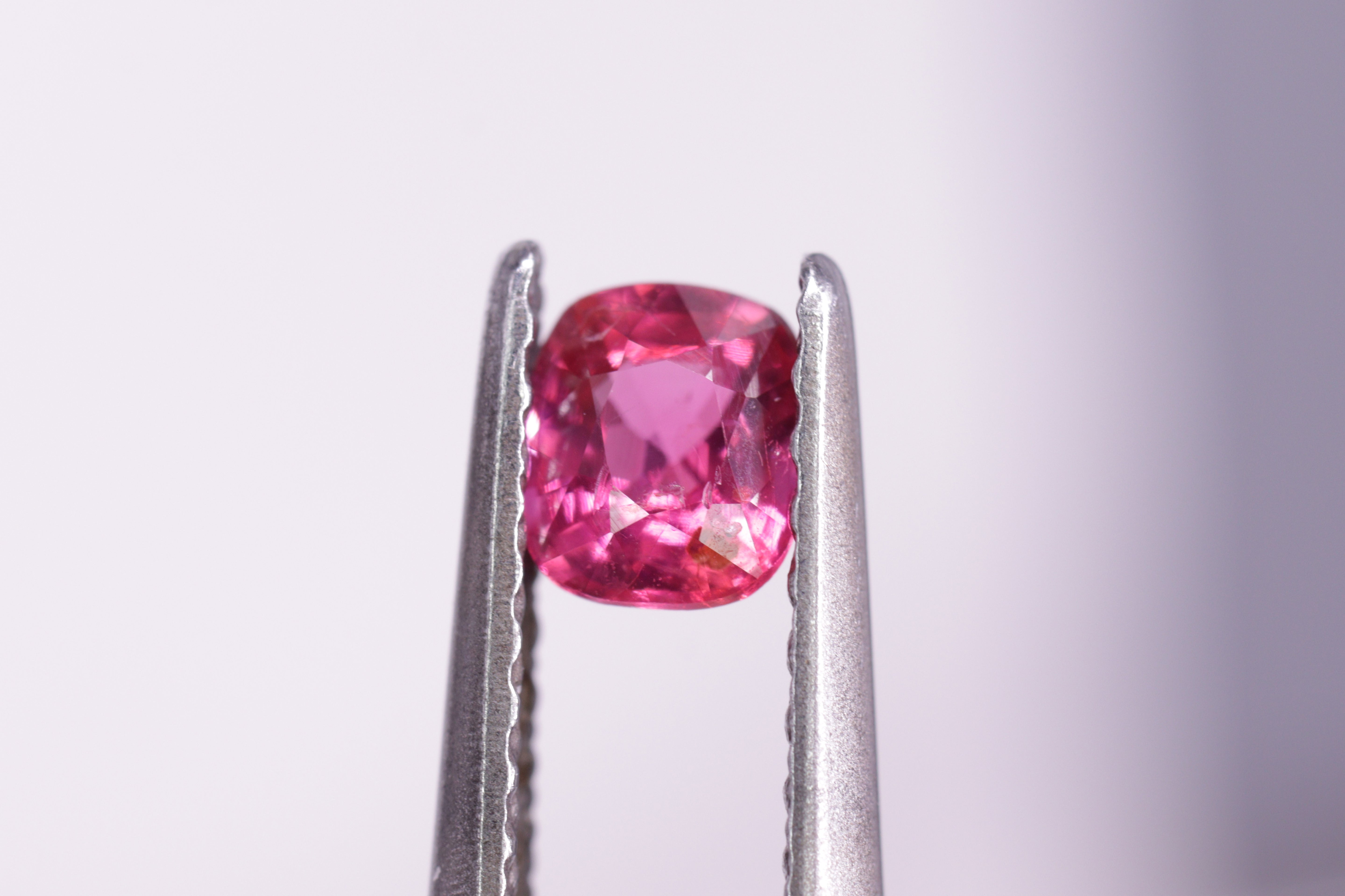 ジェダイスピネル 0.31ct