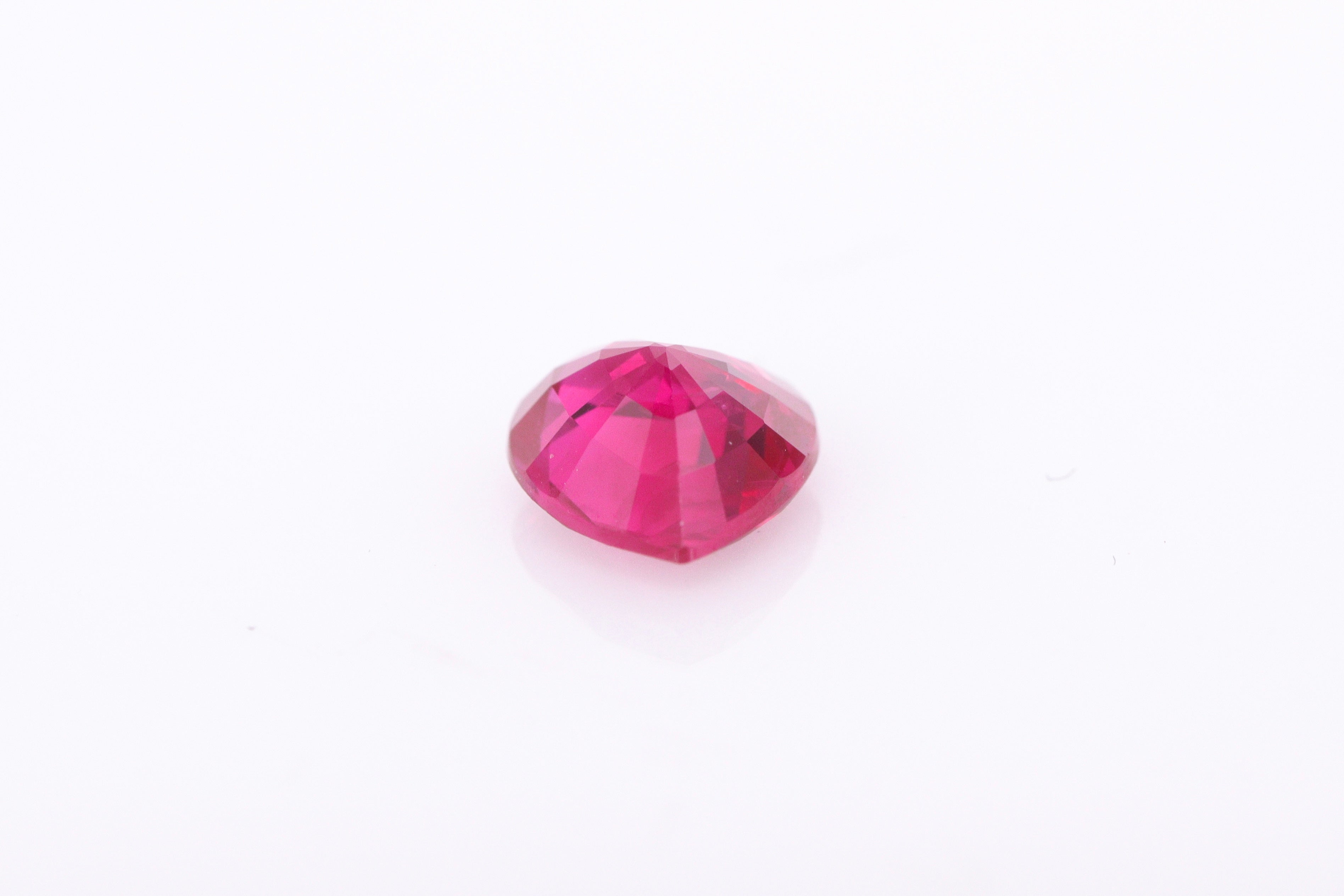 ルビー0.70ct