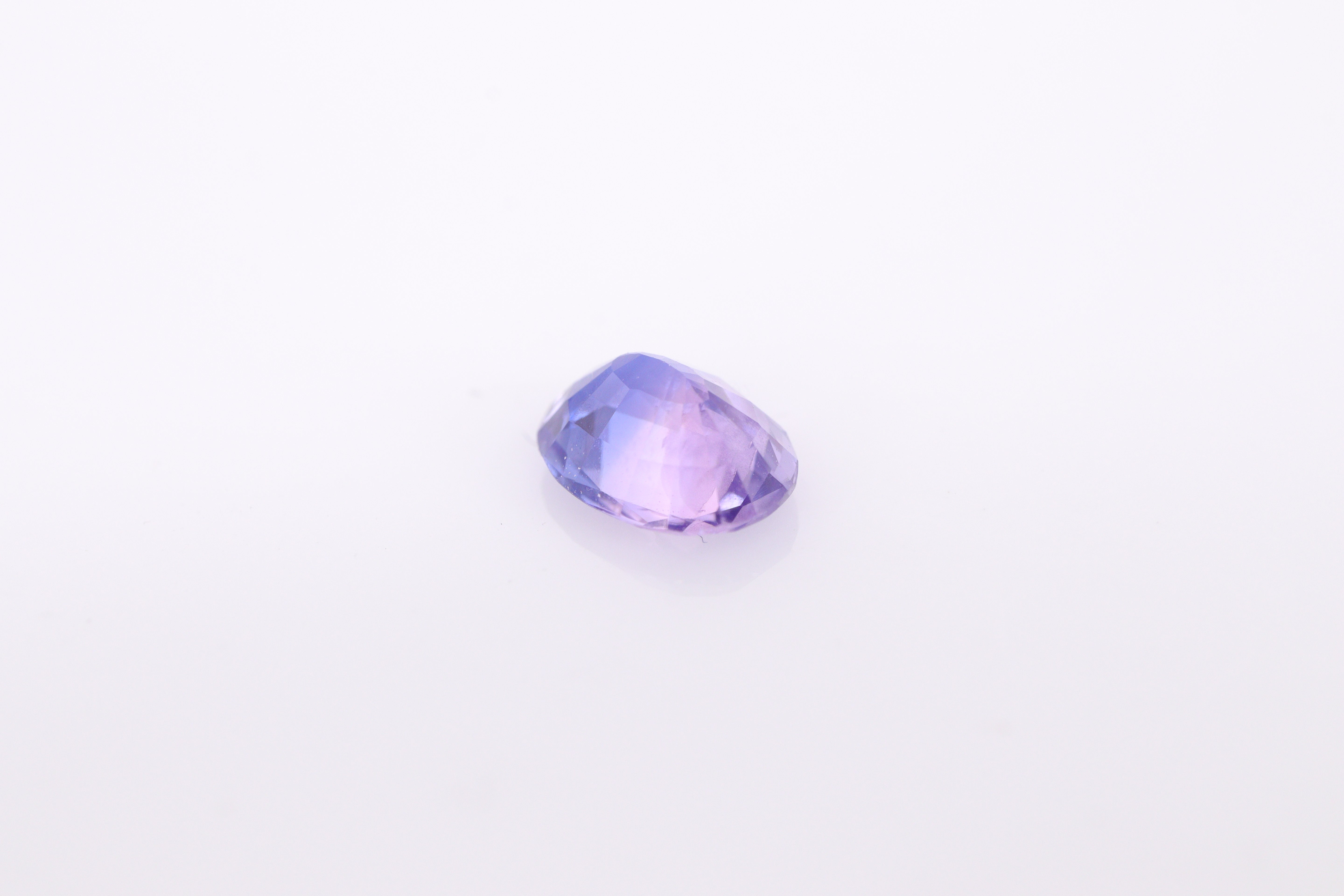 ☆おすすめ品☆バイカラーサファイア 0.70ct