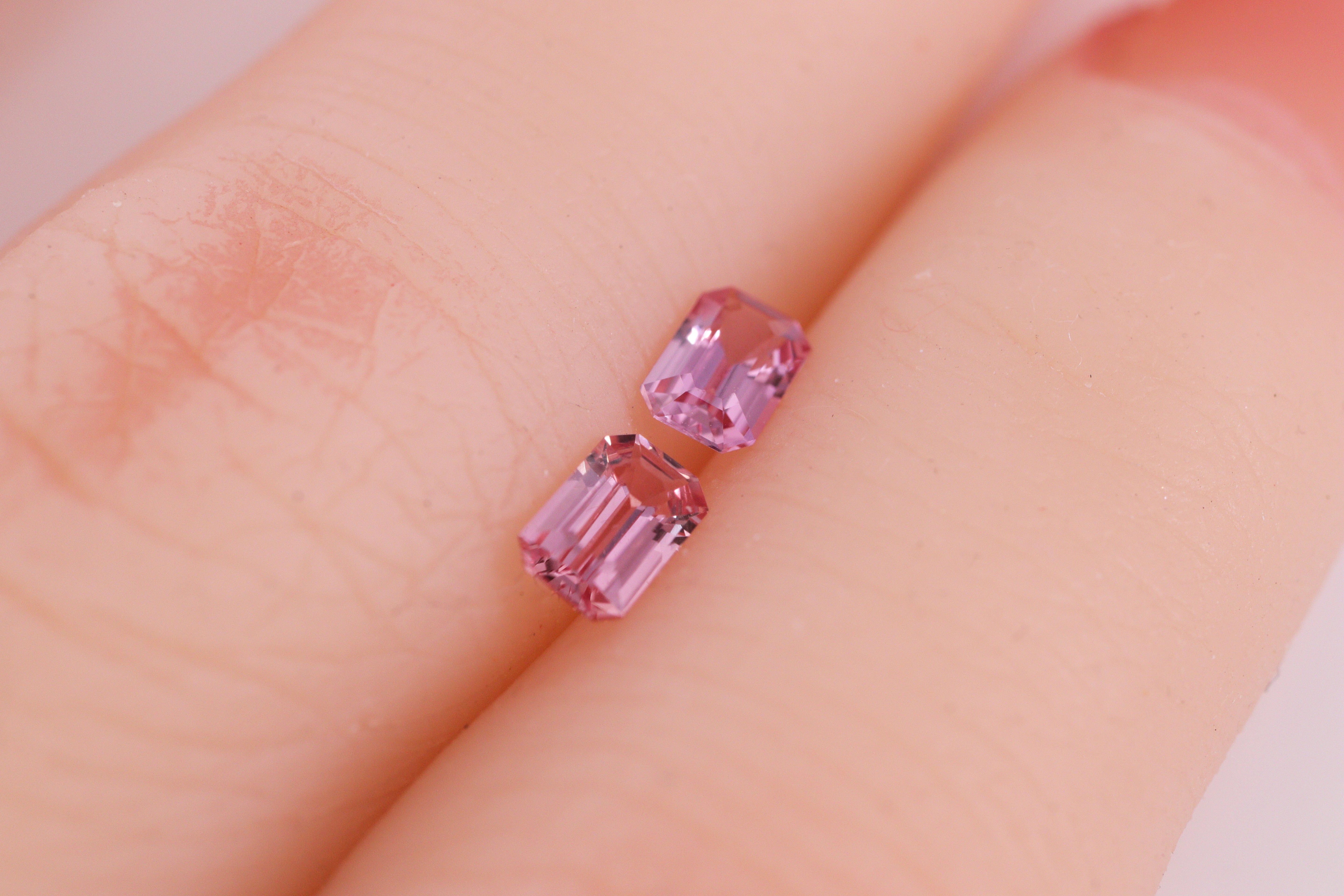 ☆希少なペア☆パパラチアサファイア 0.588ct